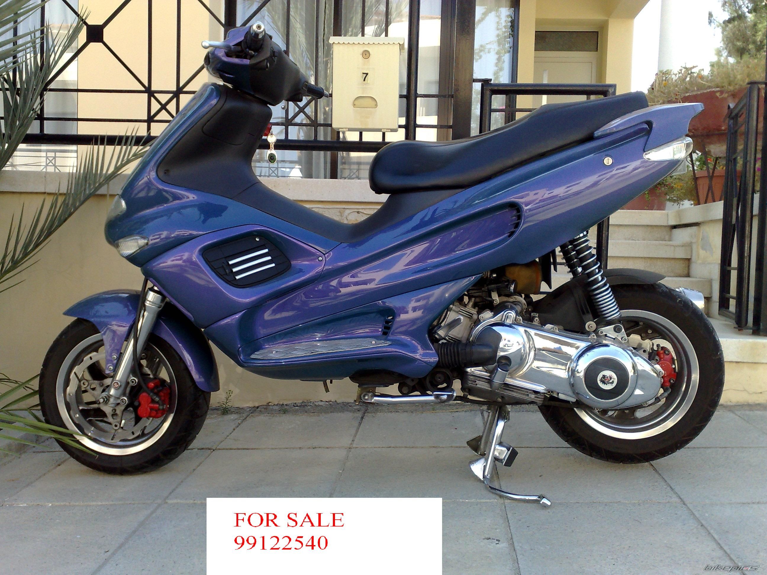 Bike Photo 1998454