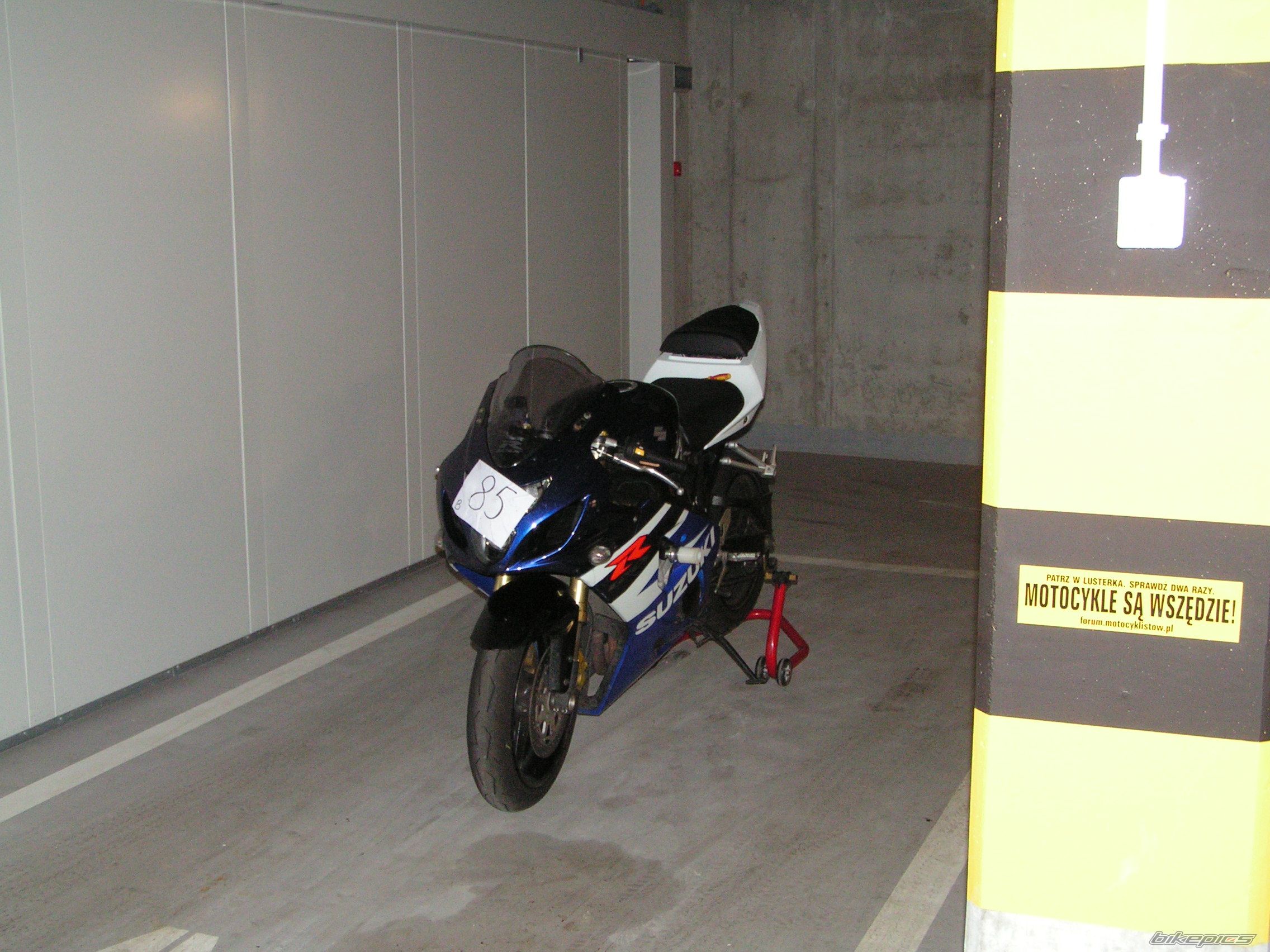 Photo 1998460