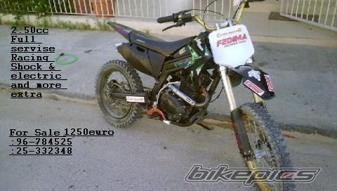 Photo 1998471