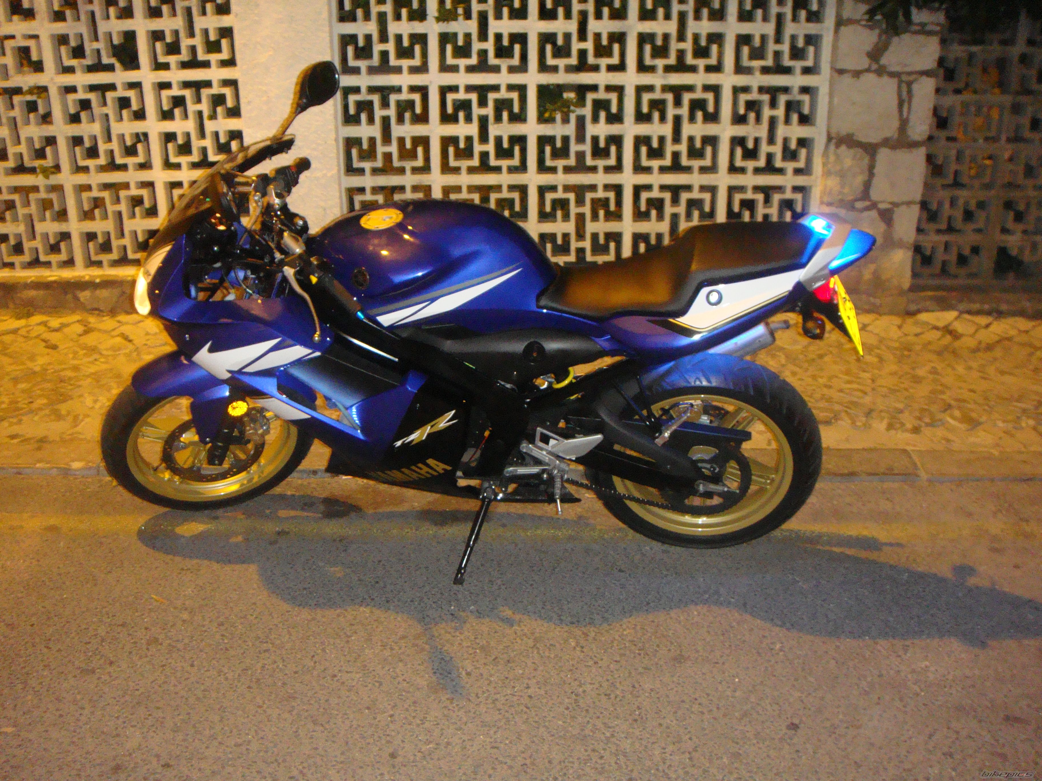 Bike Photo 1998478