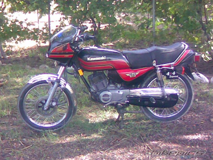 Photo 1998528