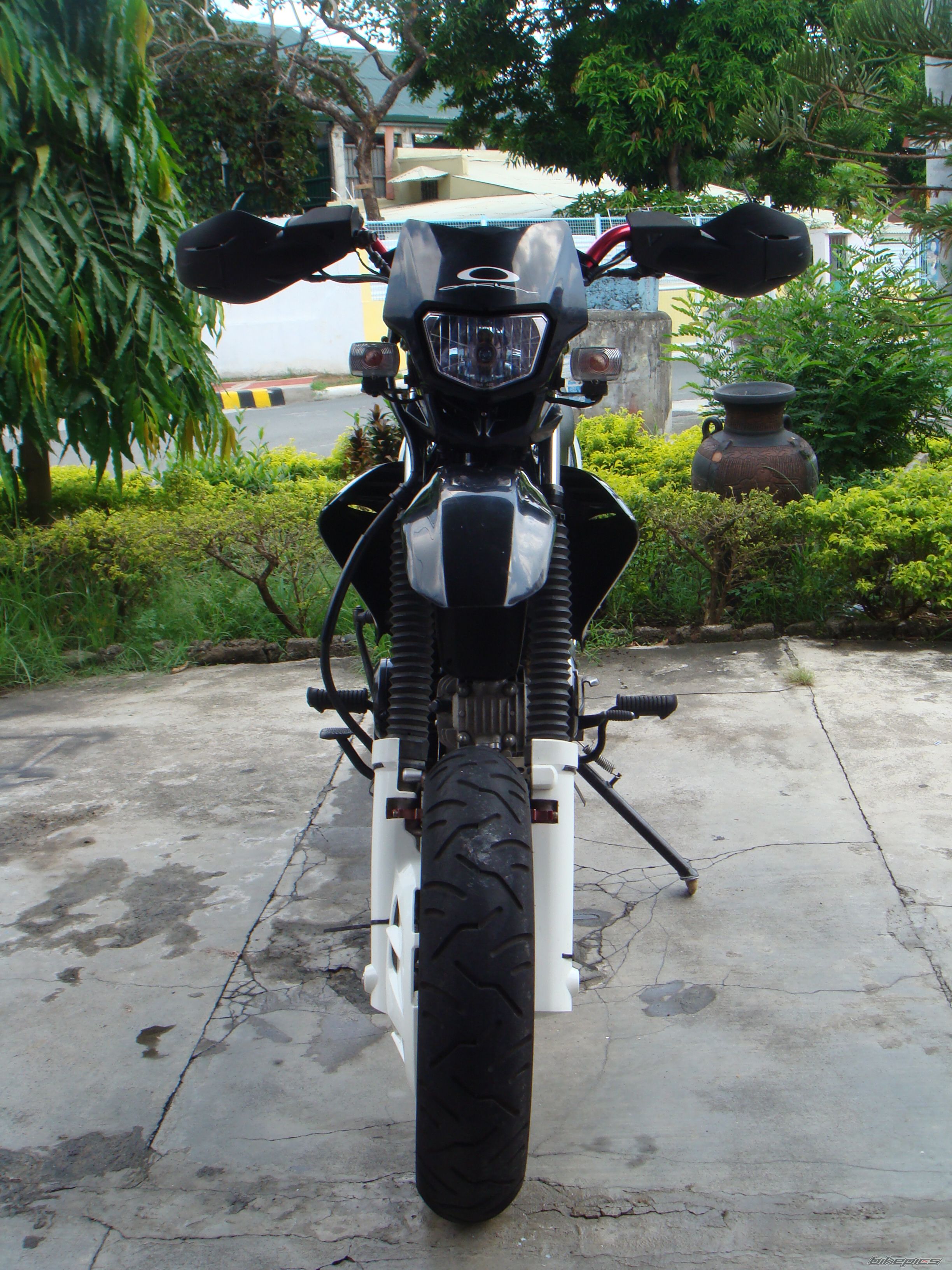 Photo 1998578