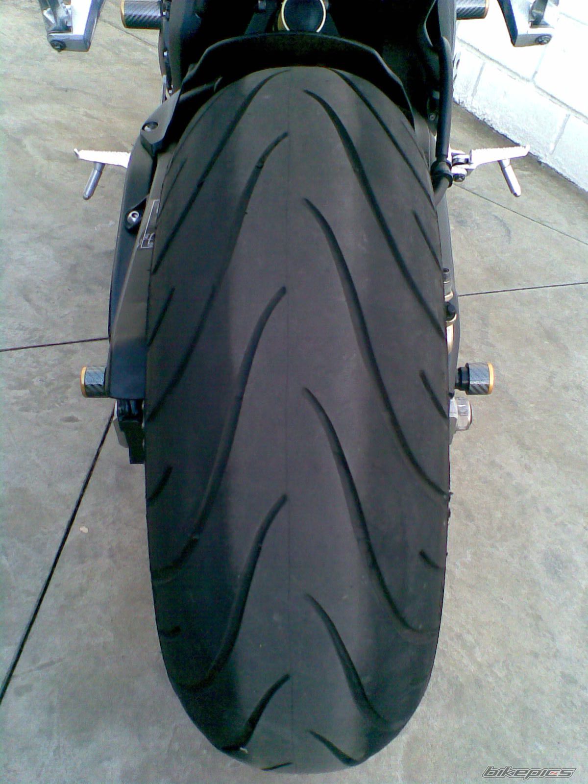 Photo 1998636