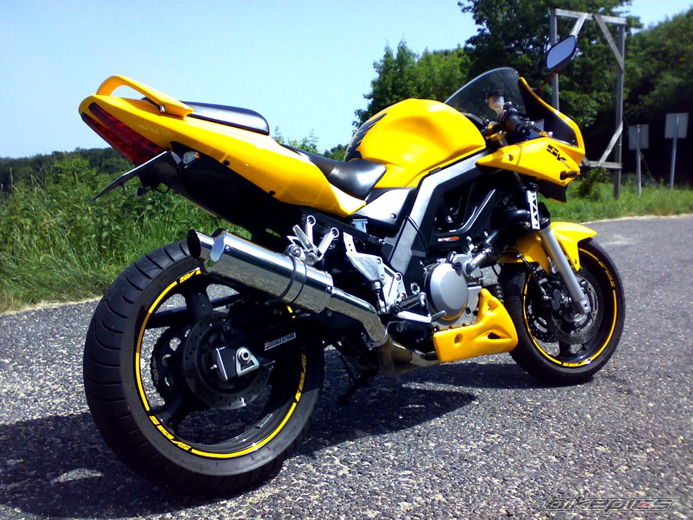 Photo 1998655