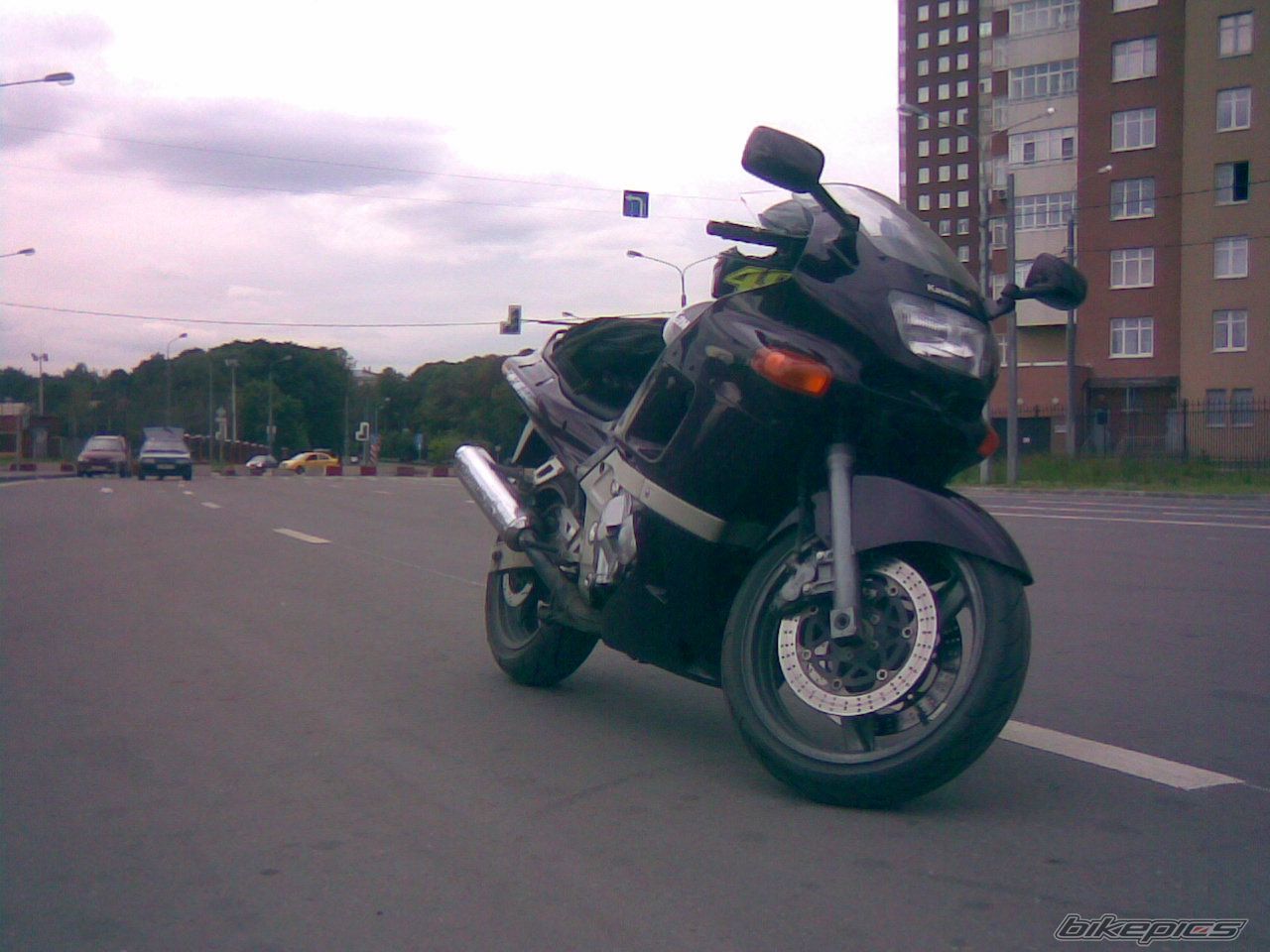 Bike Photo 1998787