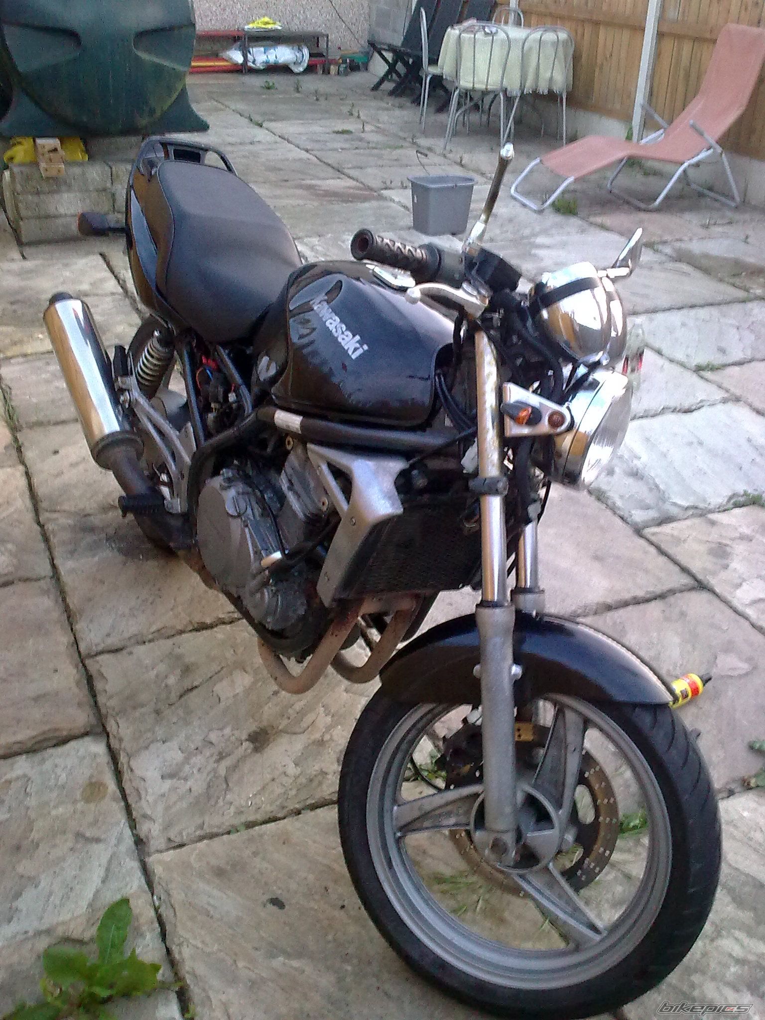 Photo 1998807