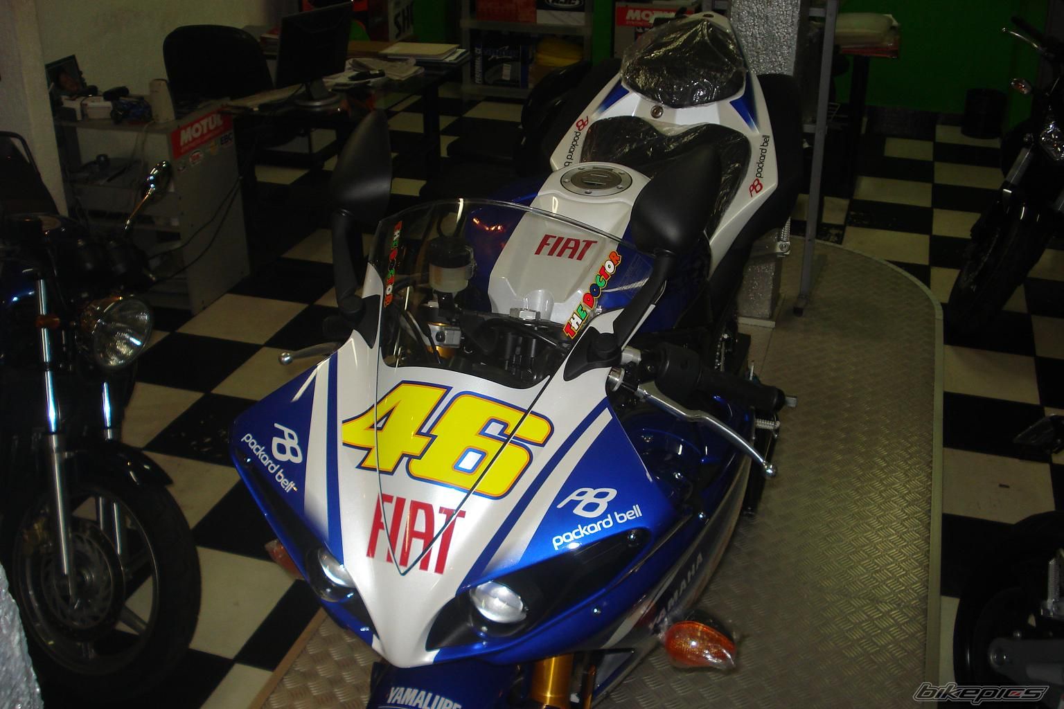 Bike Photo 1998811