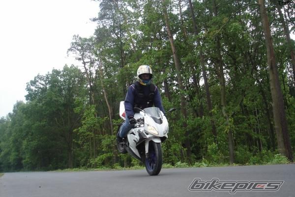 Bike Photo 1998829