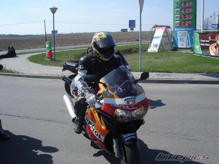 Bike Photo 1998835