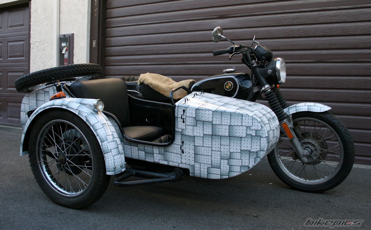 R 100 RT