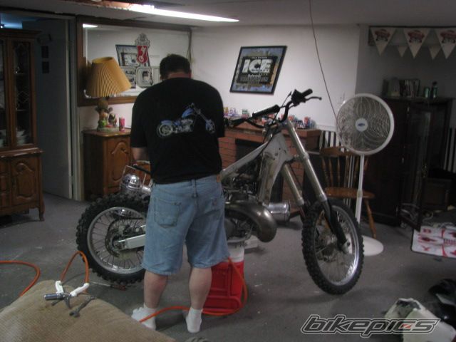 Photo 1998916