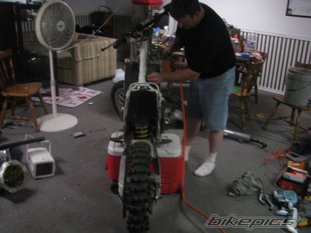 Photo 1998917