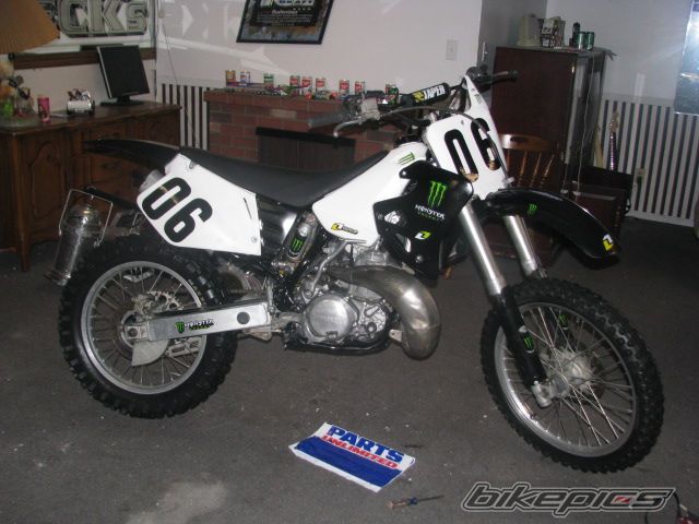 Photo 1998920