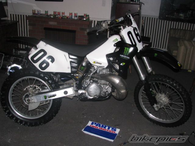 Photo 1998921