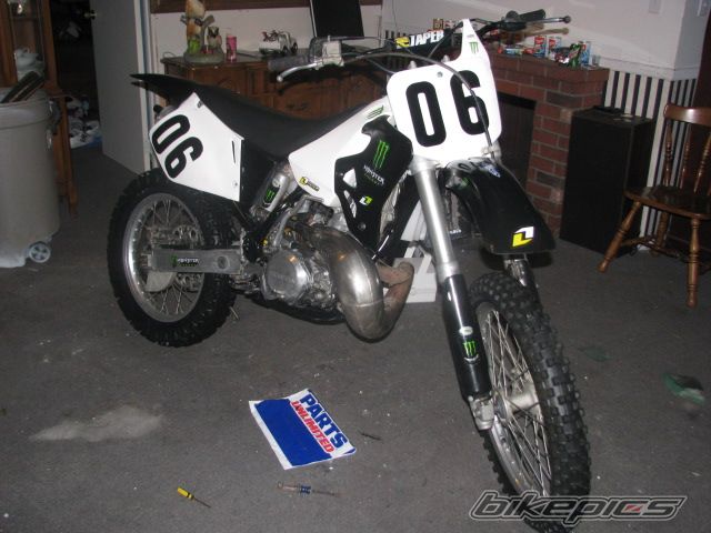 Photo 1998925