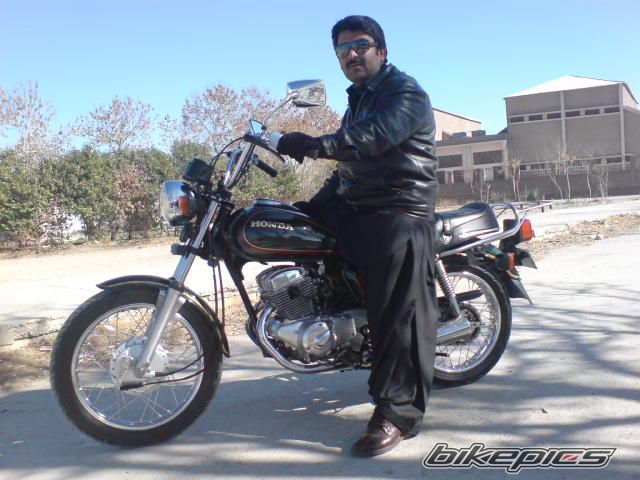 Photo 1998989