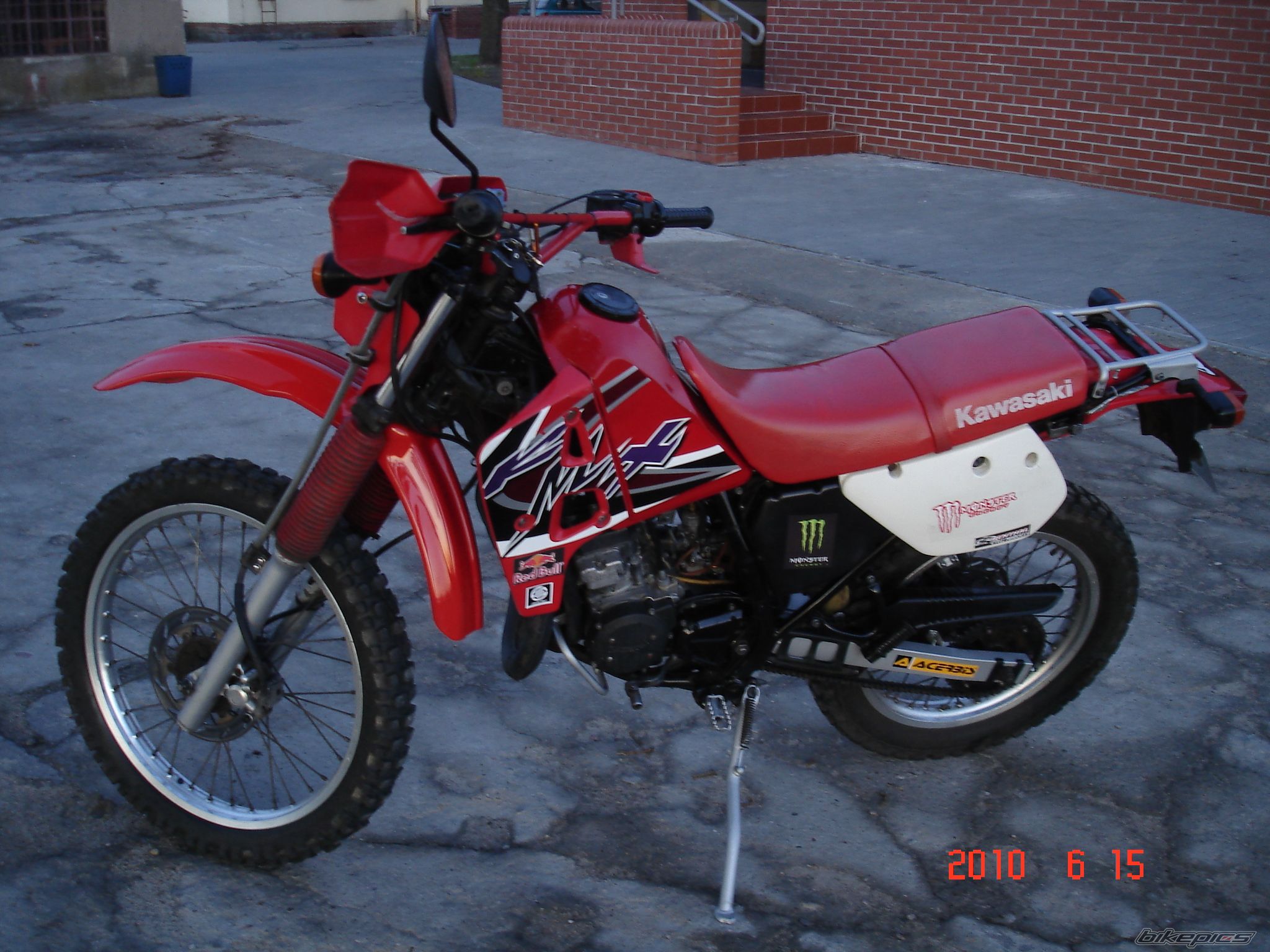 Photo 1999180