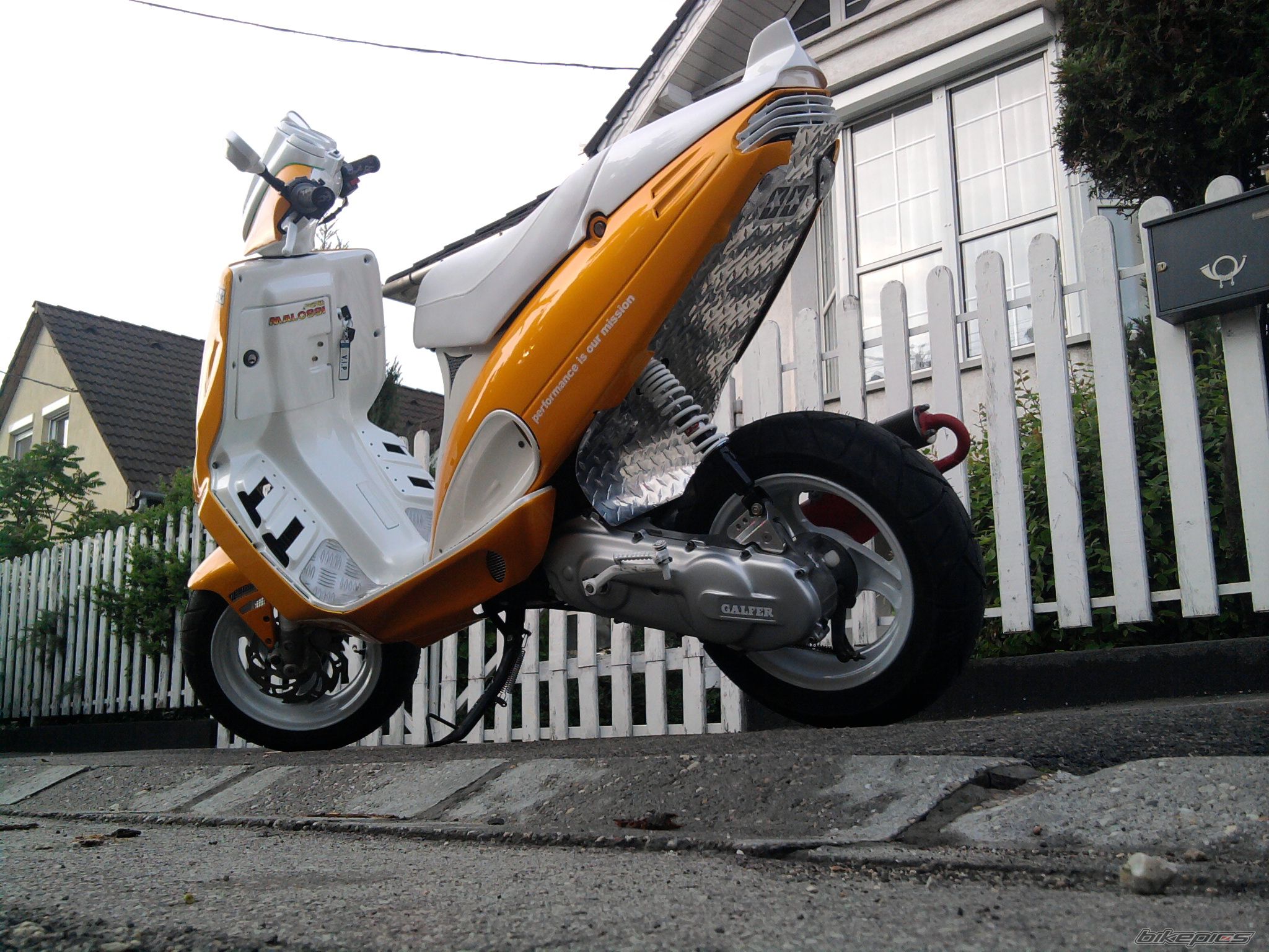 Bike Photo 1999241