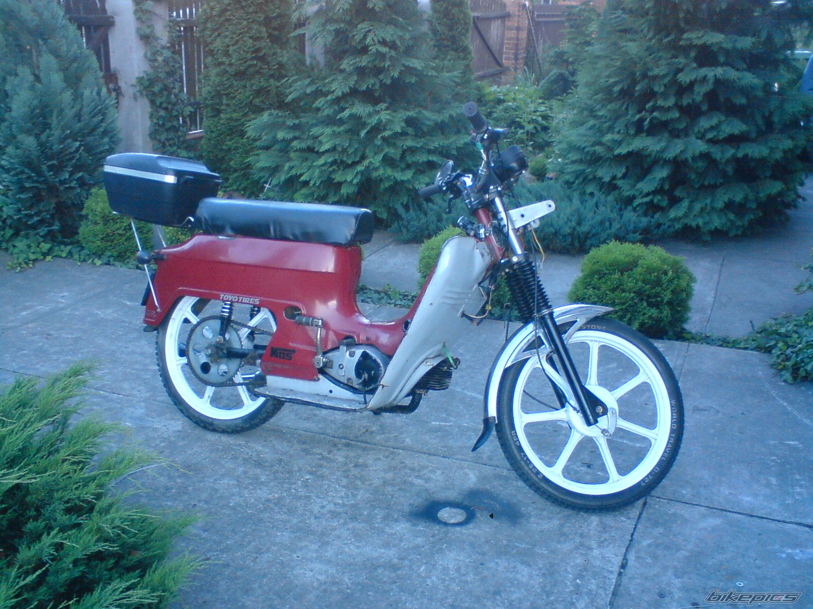 Photo 1999327