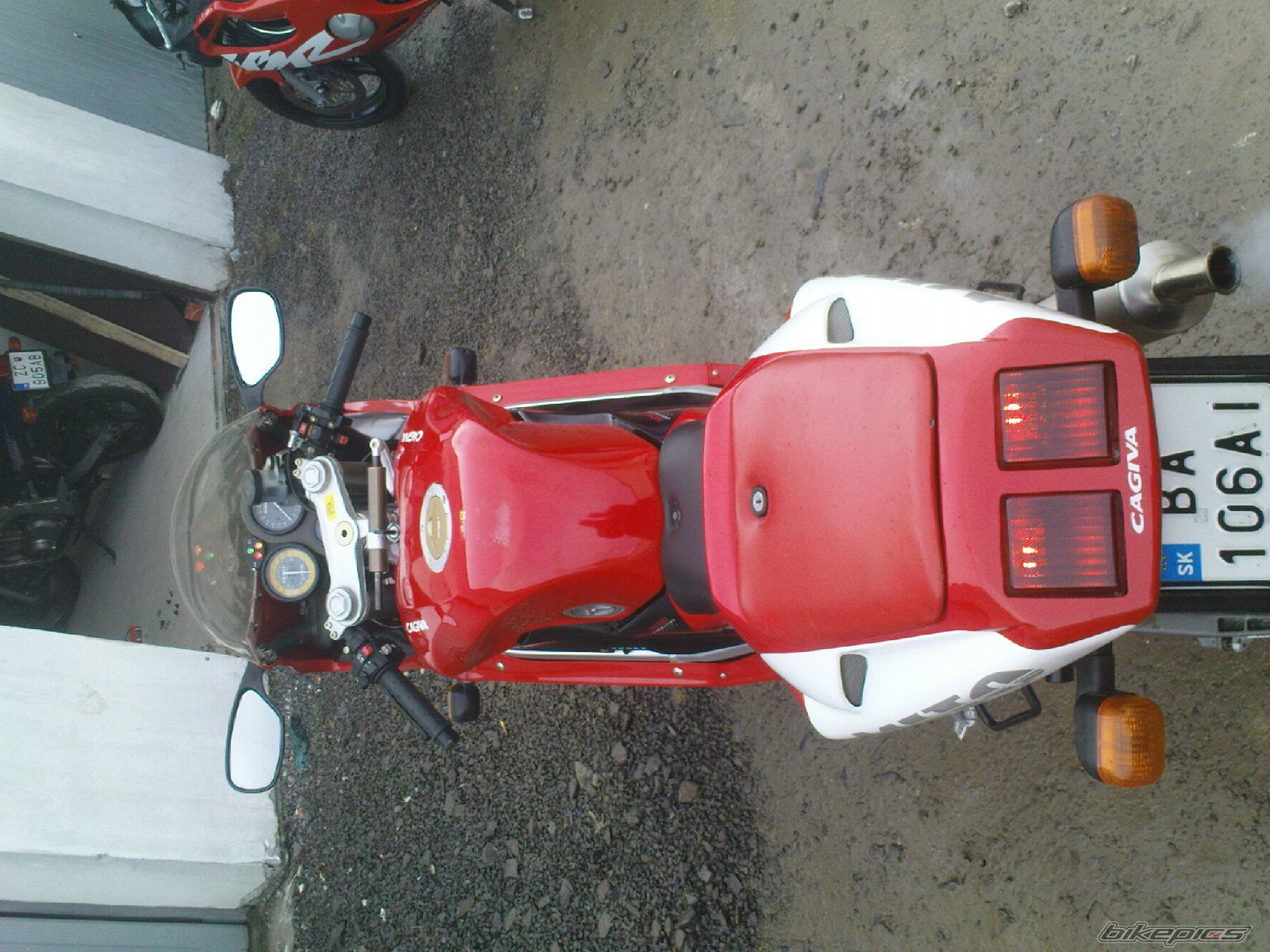 Bike Photo 1999414
