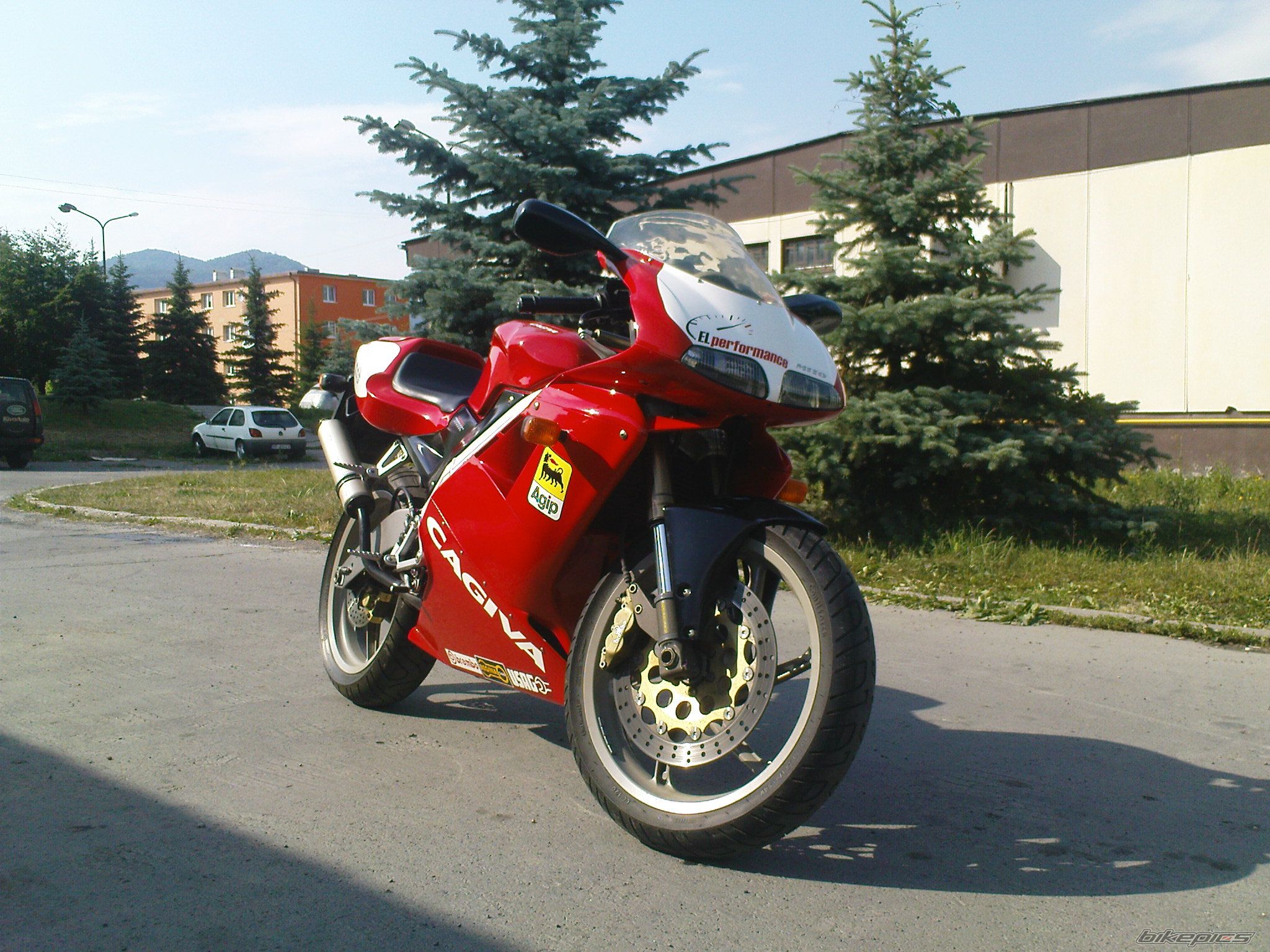 Bike Photo 1999418