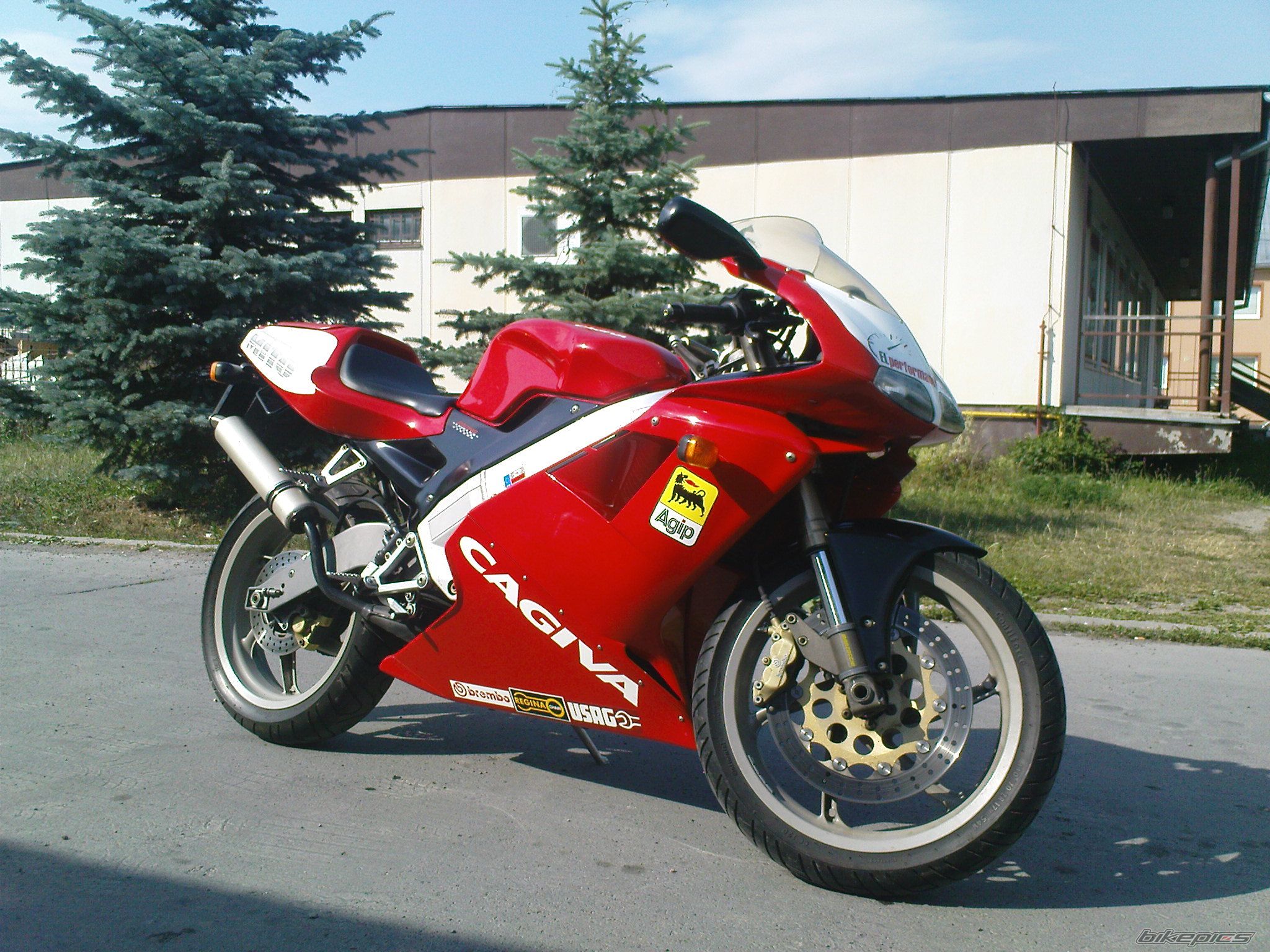 Bike Photo 1999419