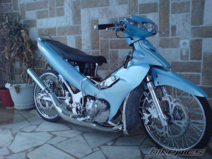 Photo 1999420