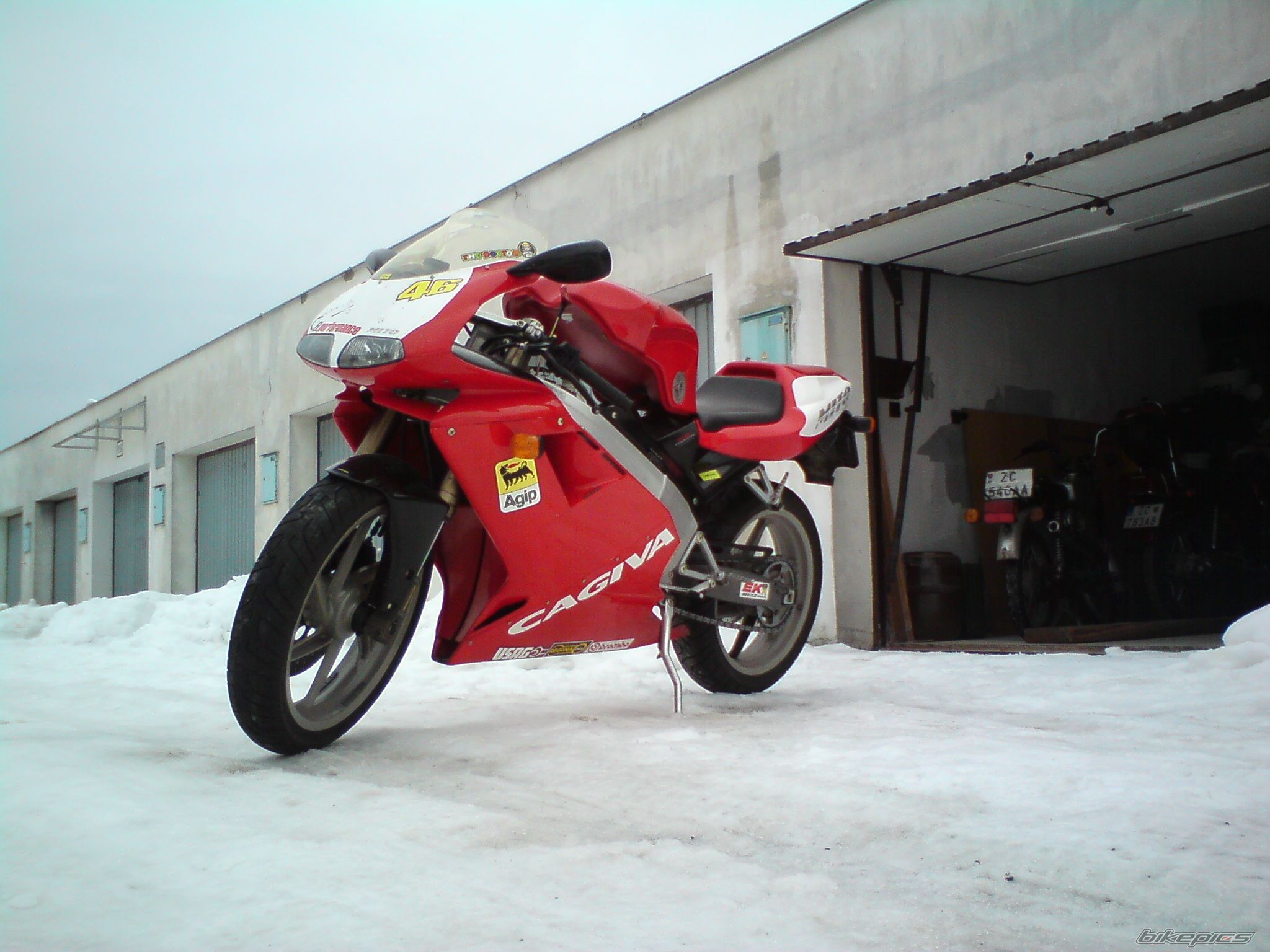 Bike Photo 1999444