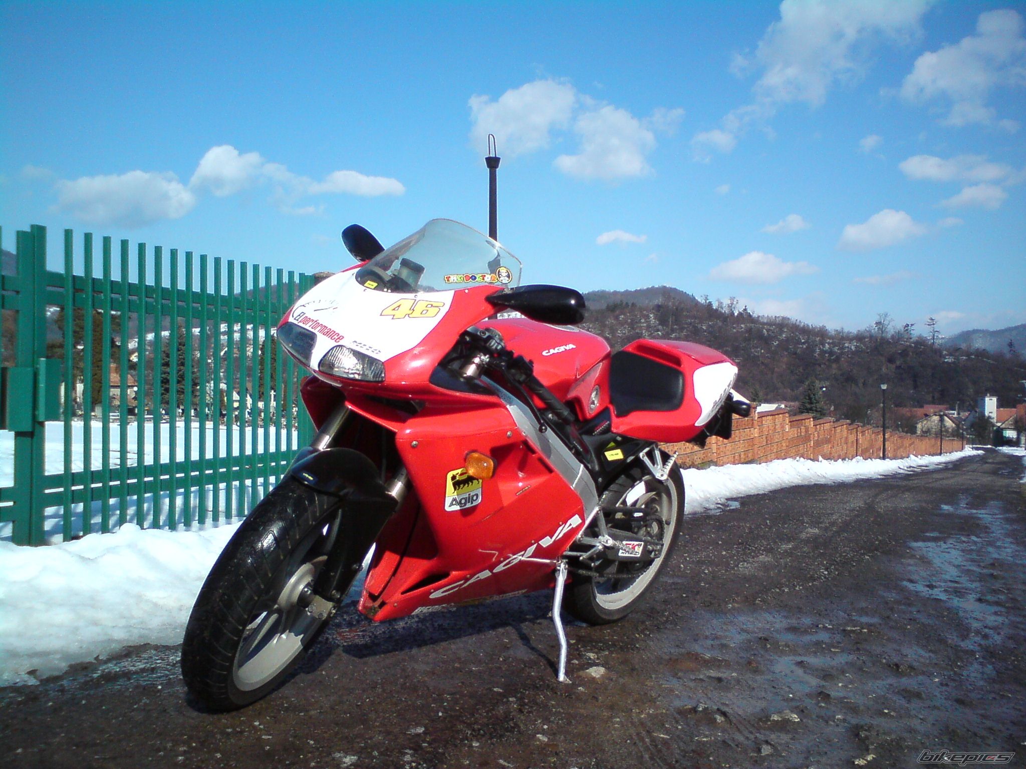 Bike Photo 1999450