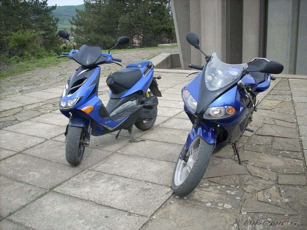 Bike Photo 1999483