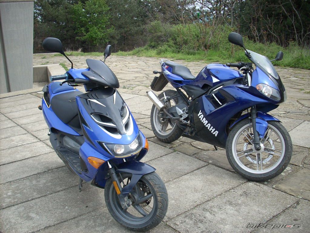 Bike Photo 1999486