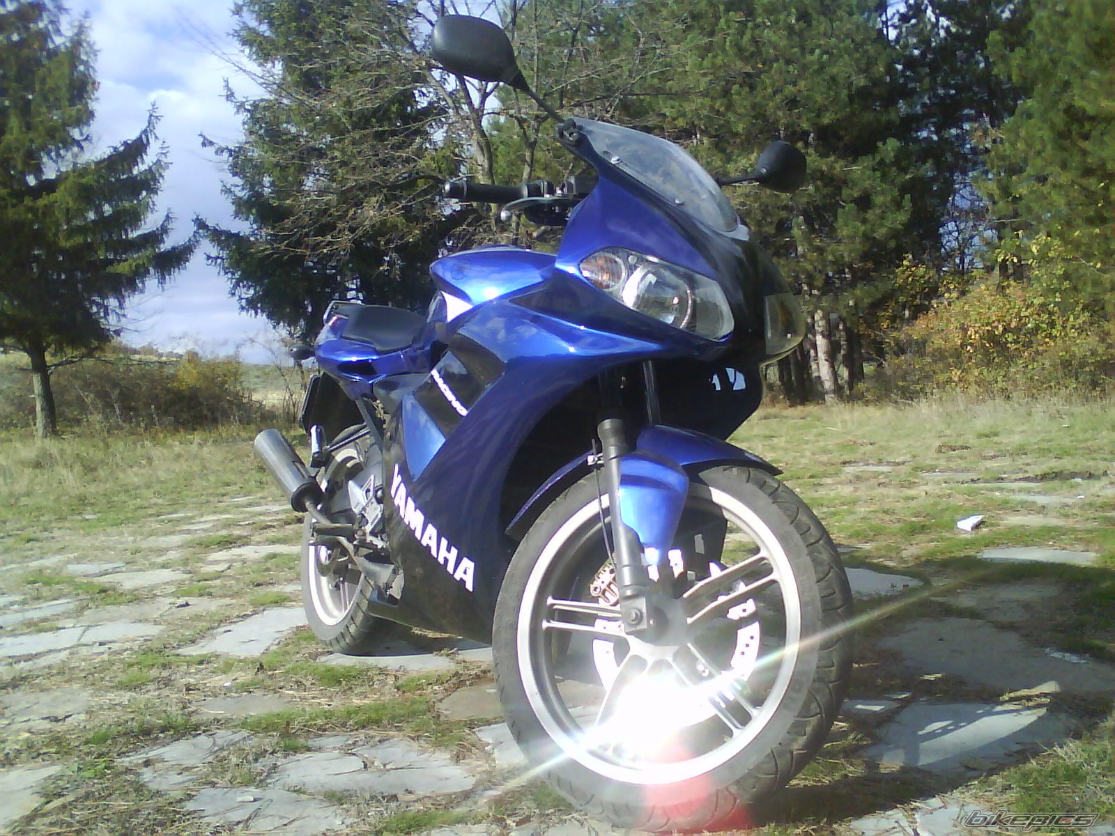 Bike Photo 1999496