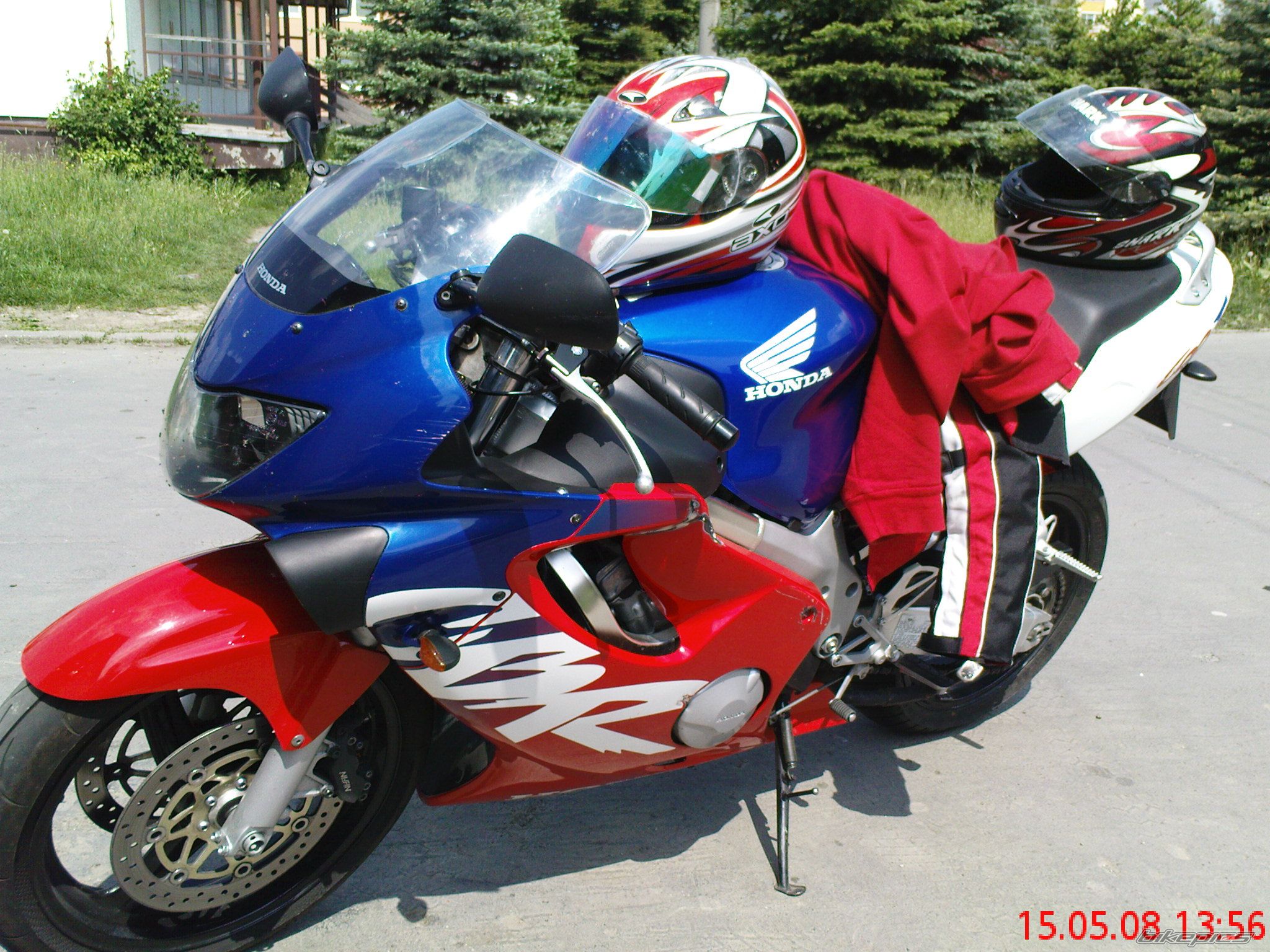 Bike Photo 1999503