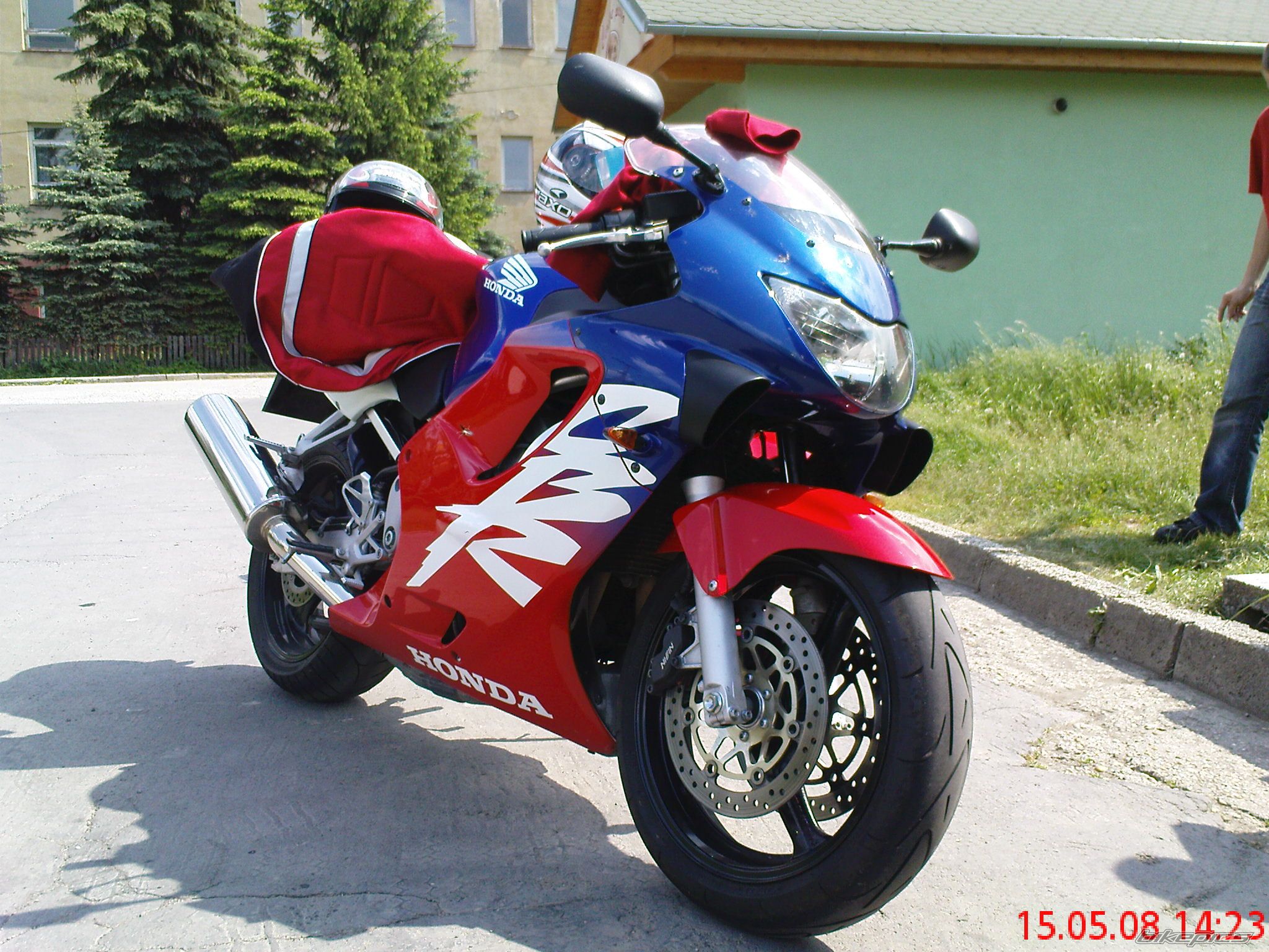 Bike Photo 1999506