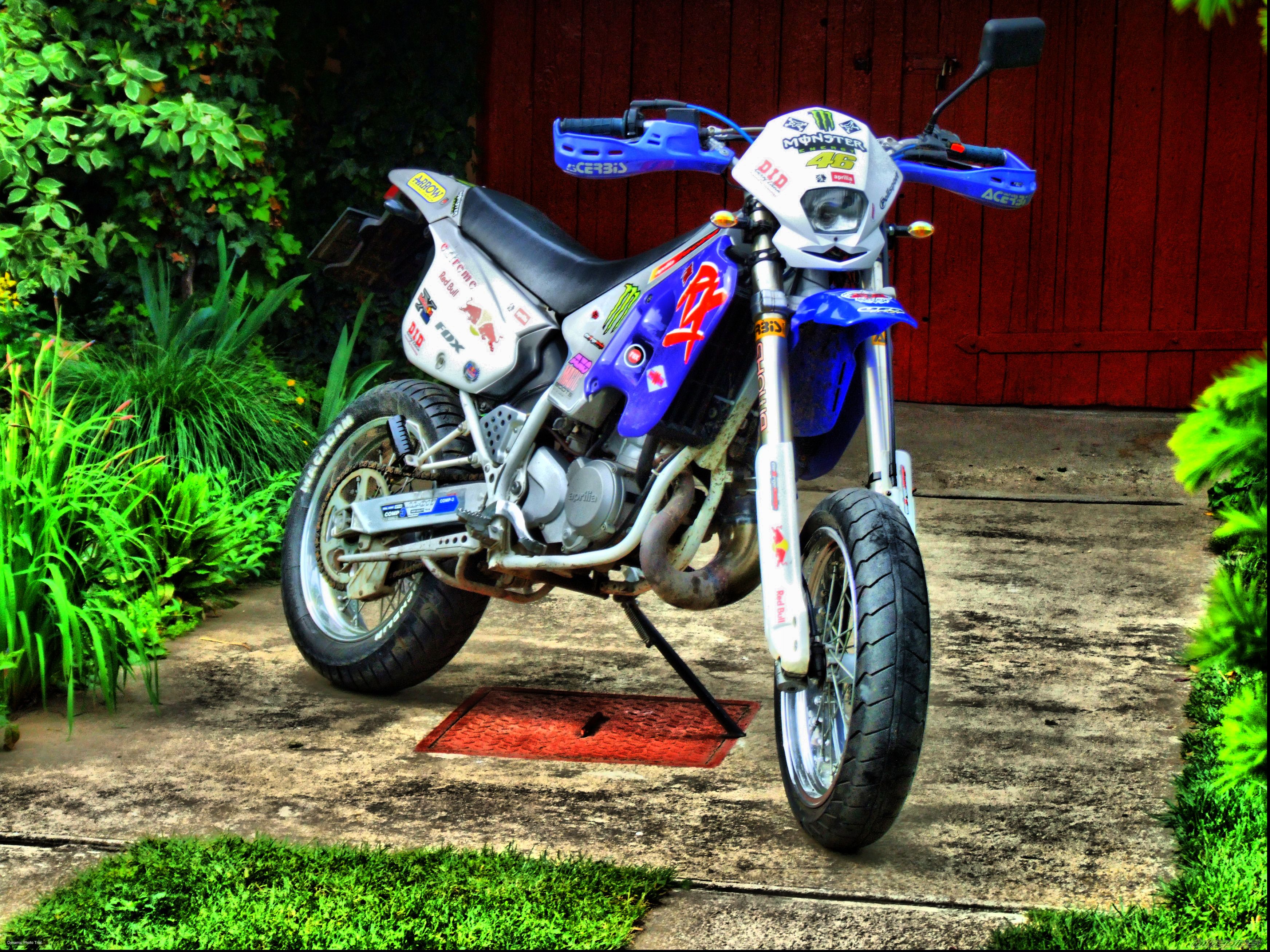 Bike Photo 1999510