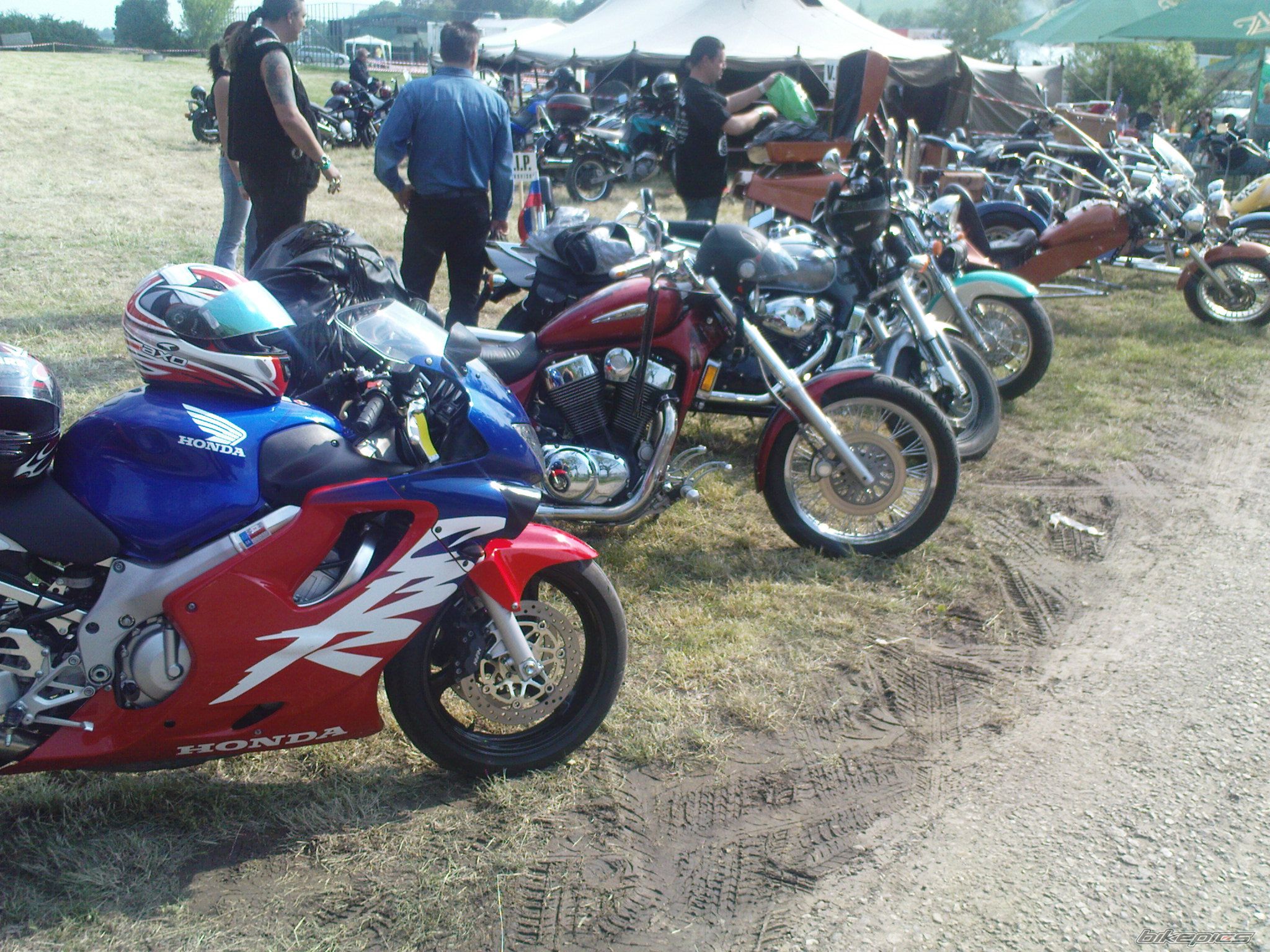 Bike Photo 1999519