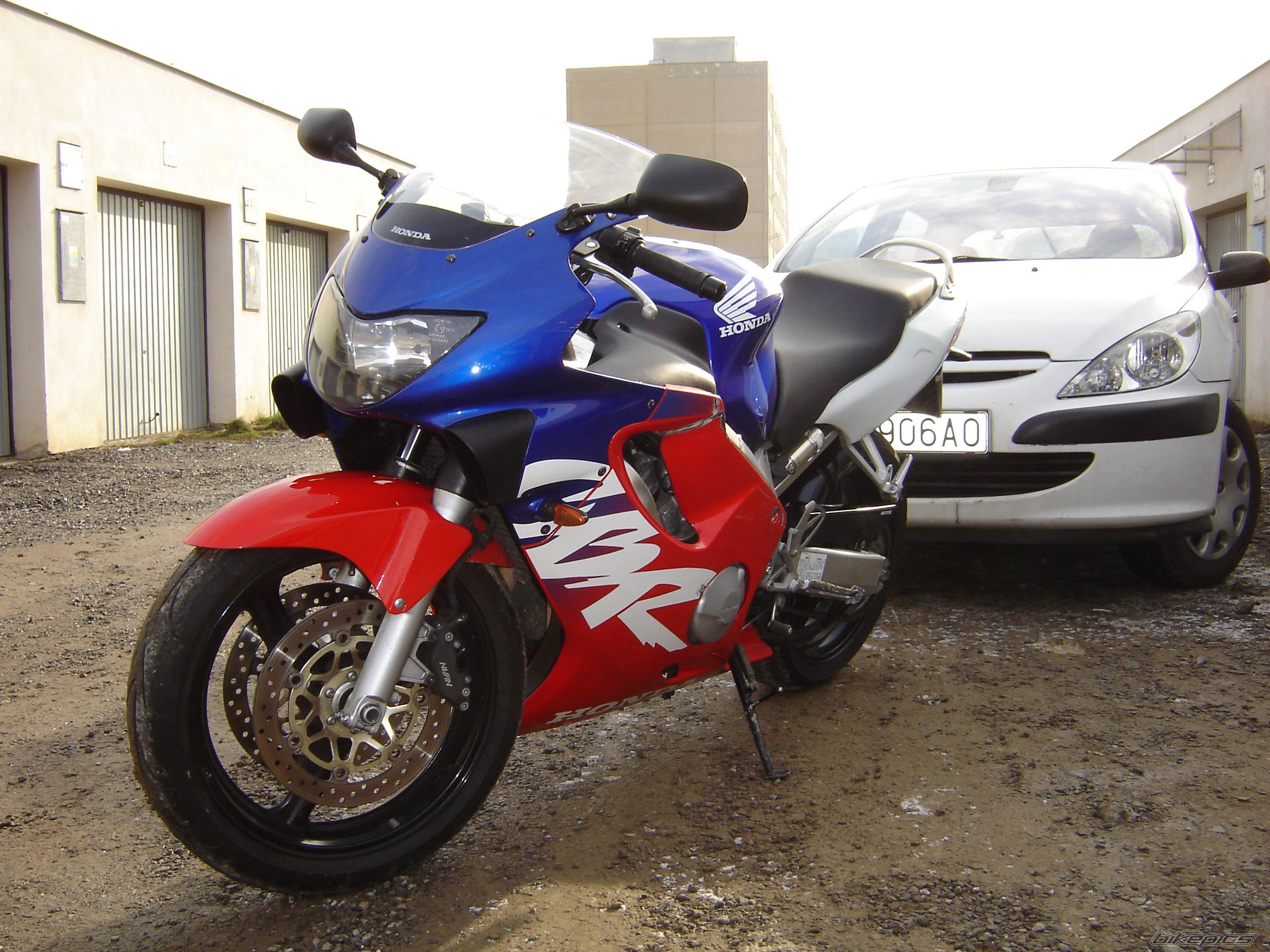 Bike Photo 1999531