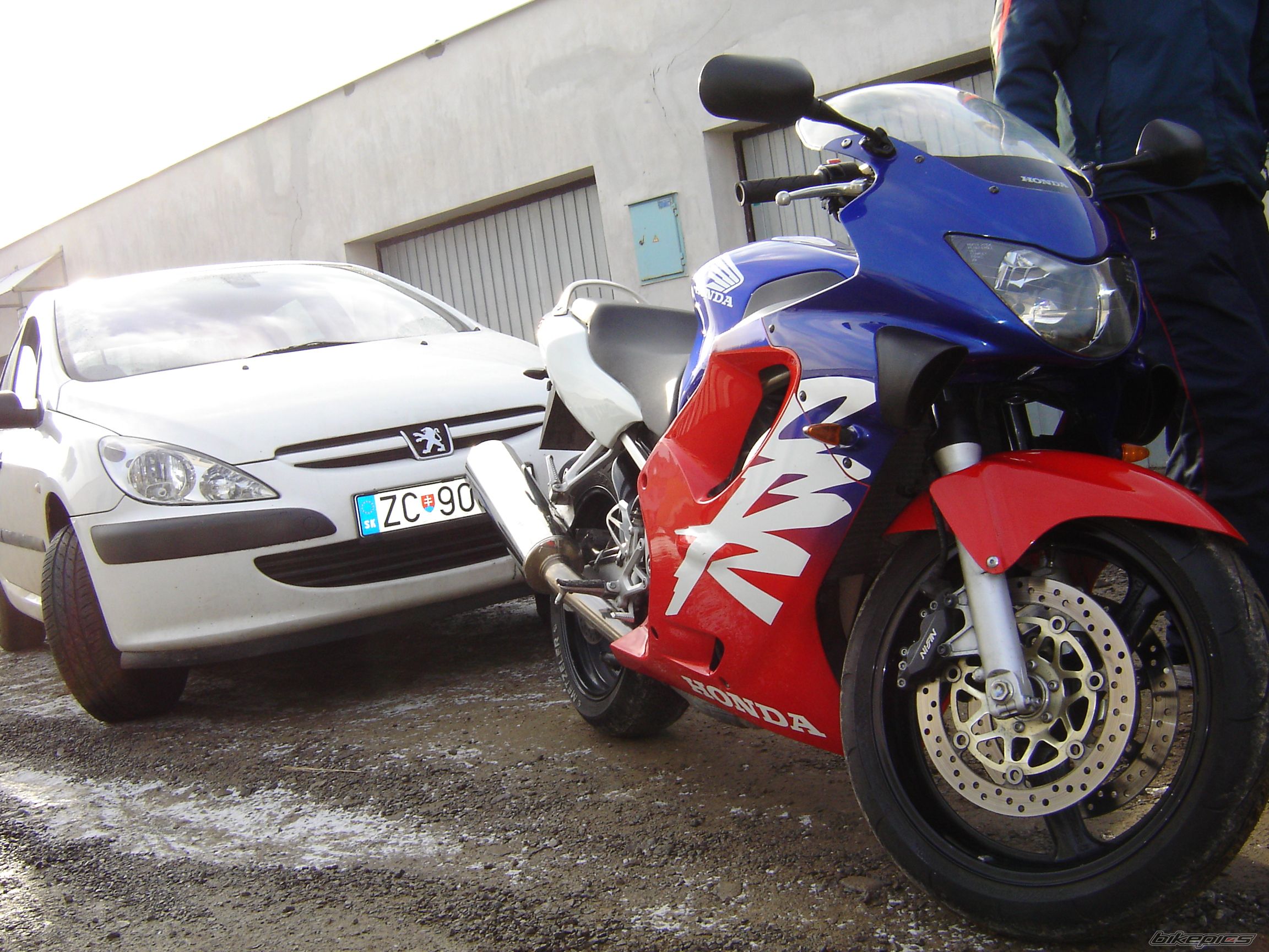 Bike Photo 1999536