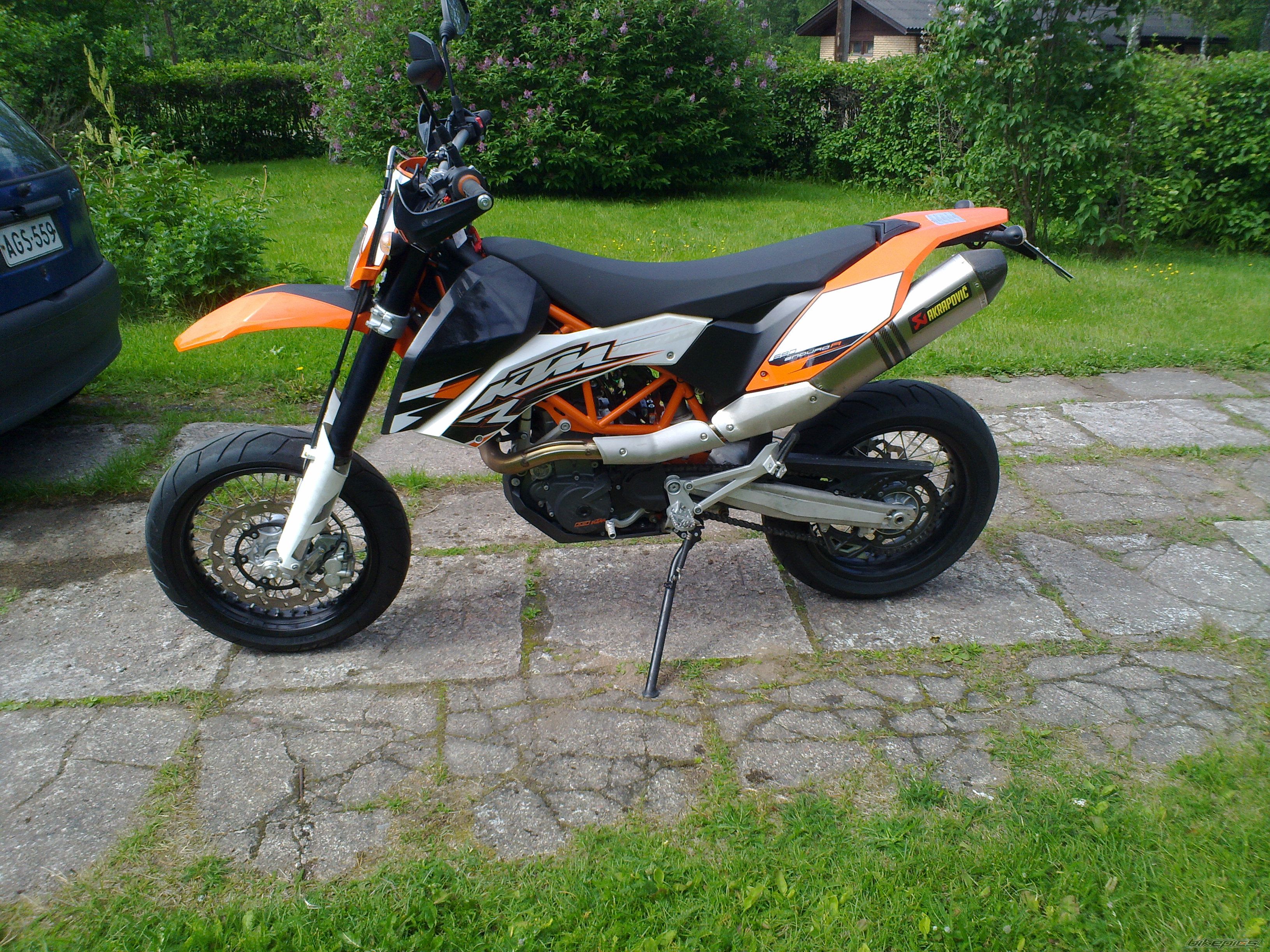 Bike Photo 1999804