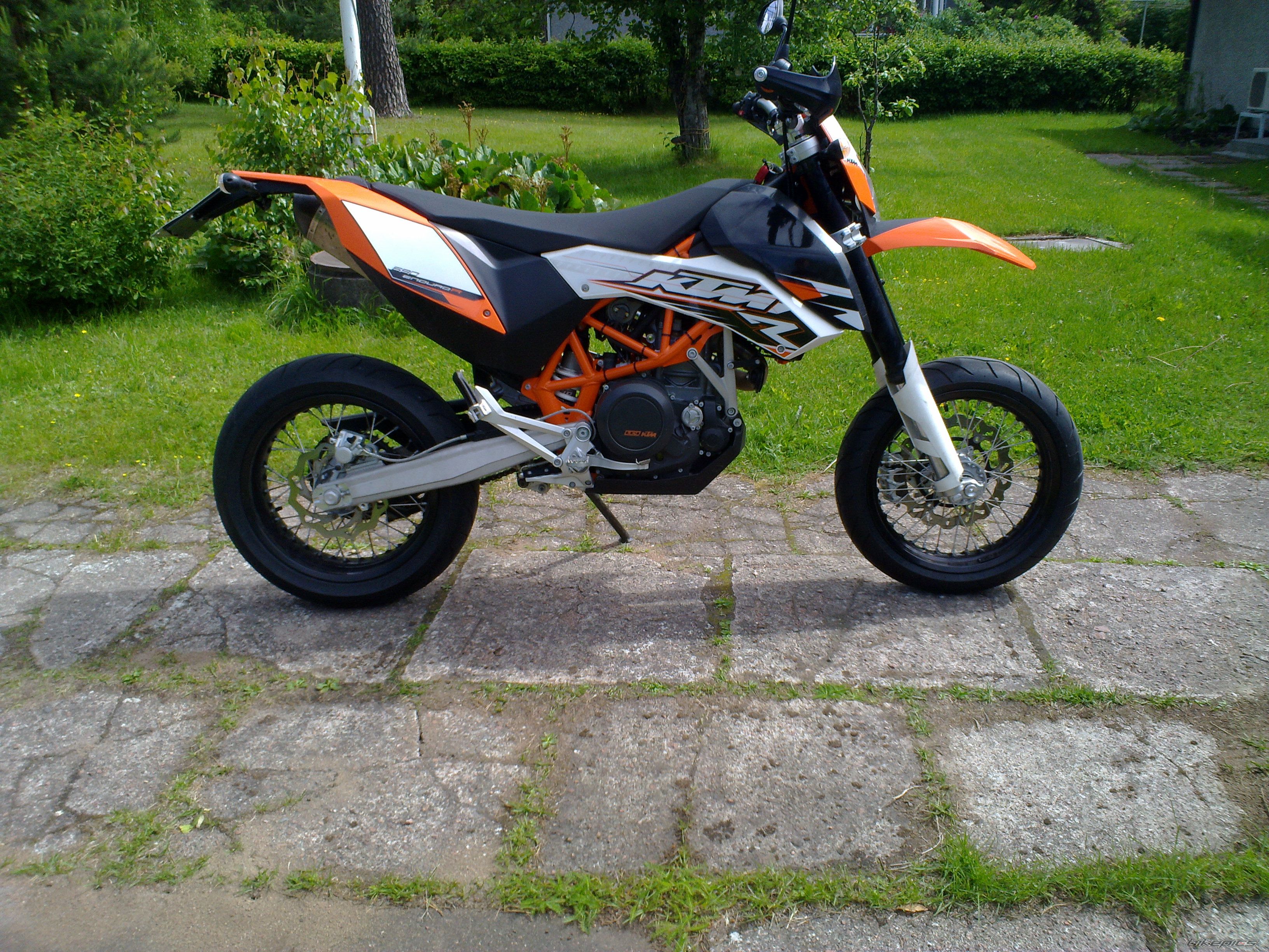 Bike Photo 1999806