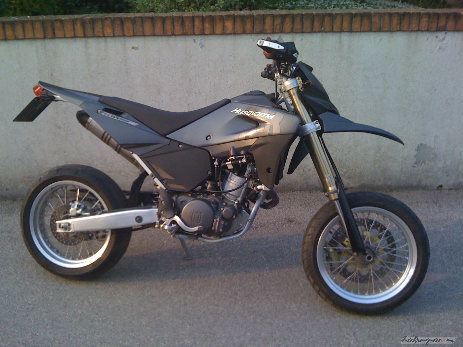 Photo 1999809