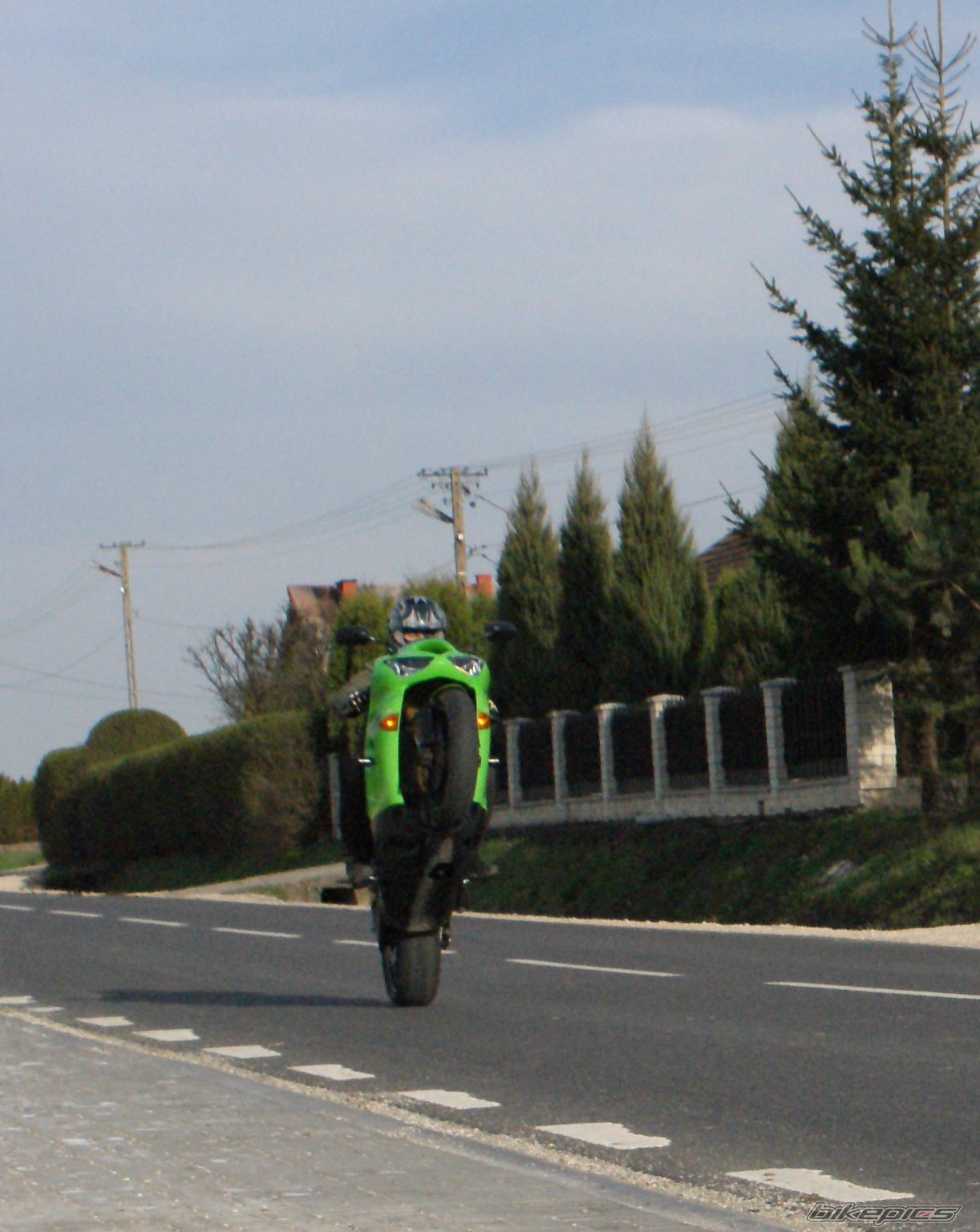 Bike Photo 1999826