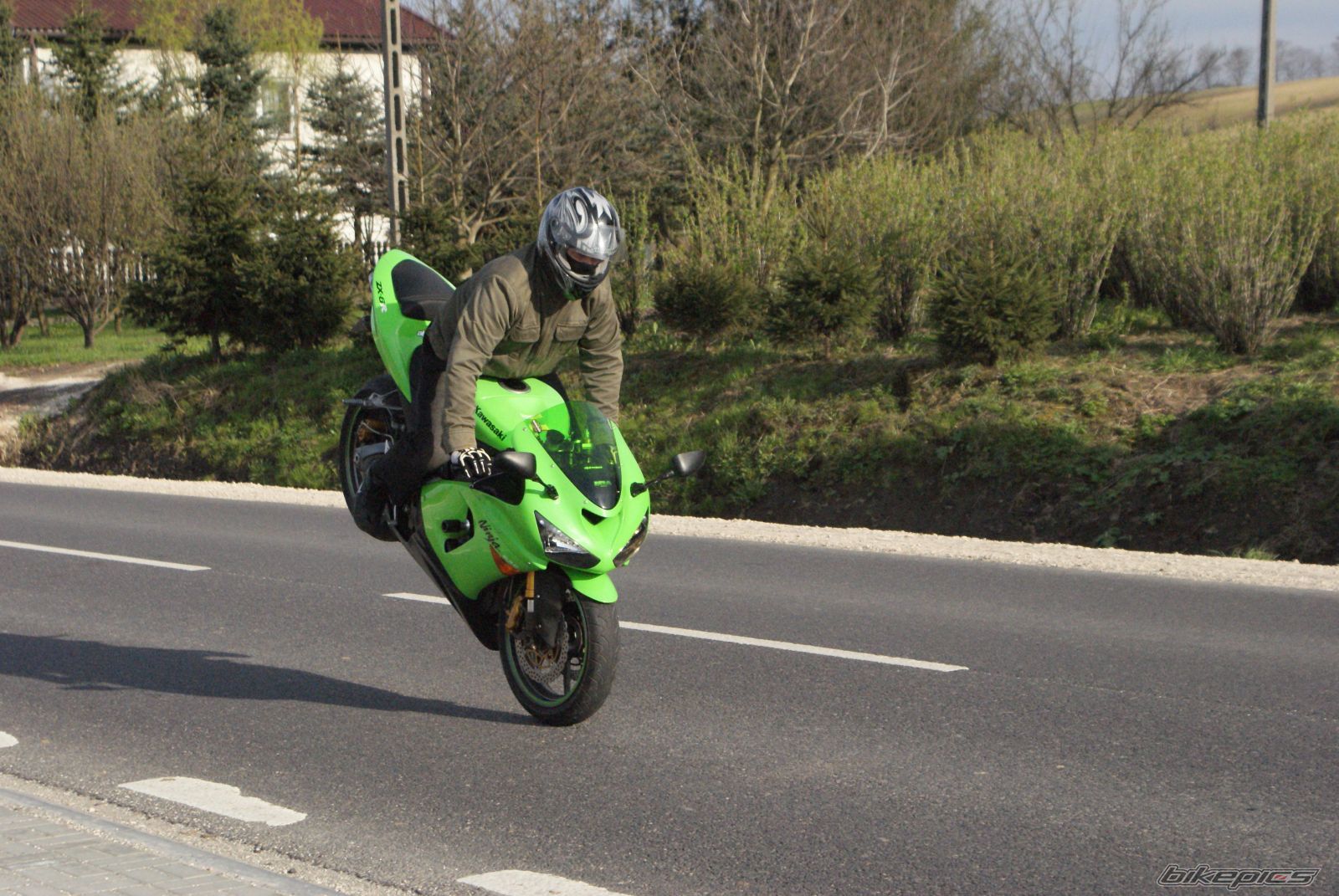Bike Photo 1999831