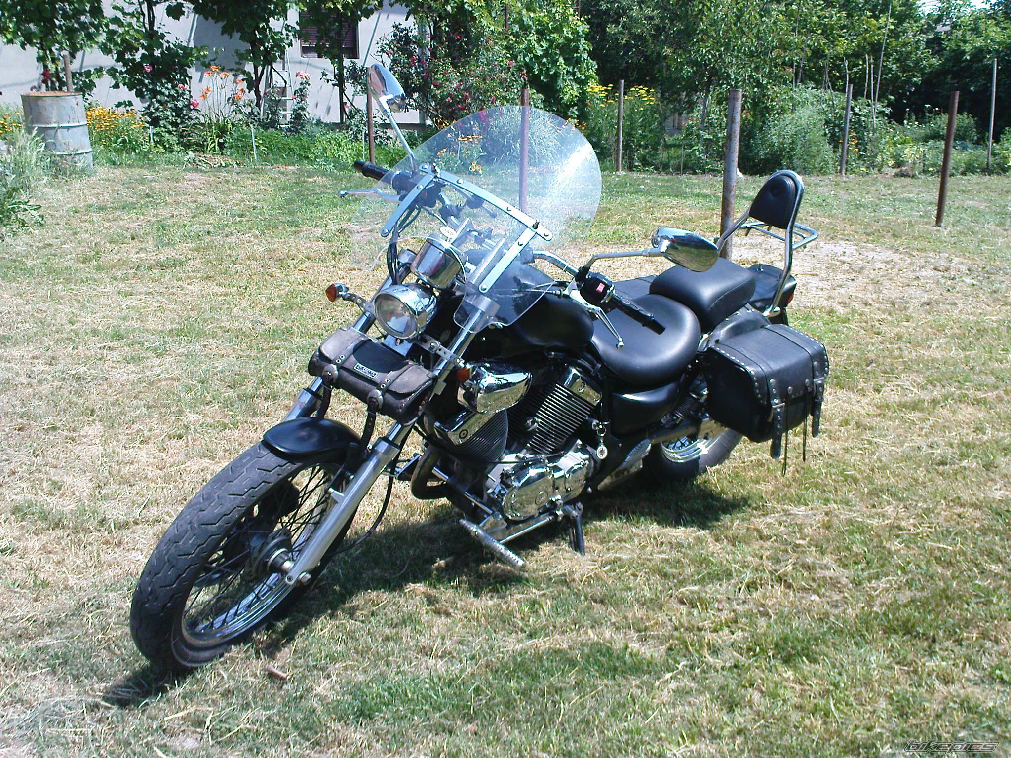 Photo 1999832
