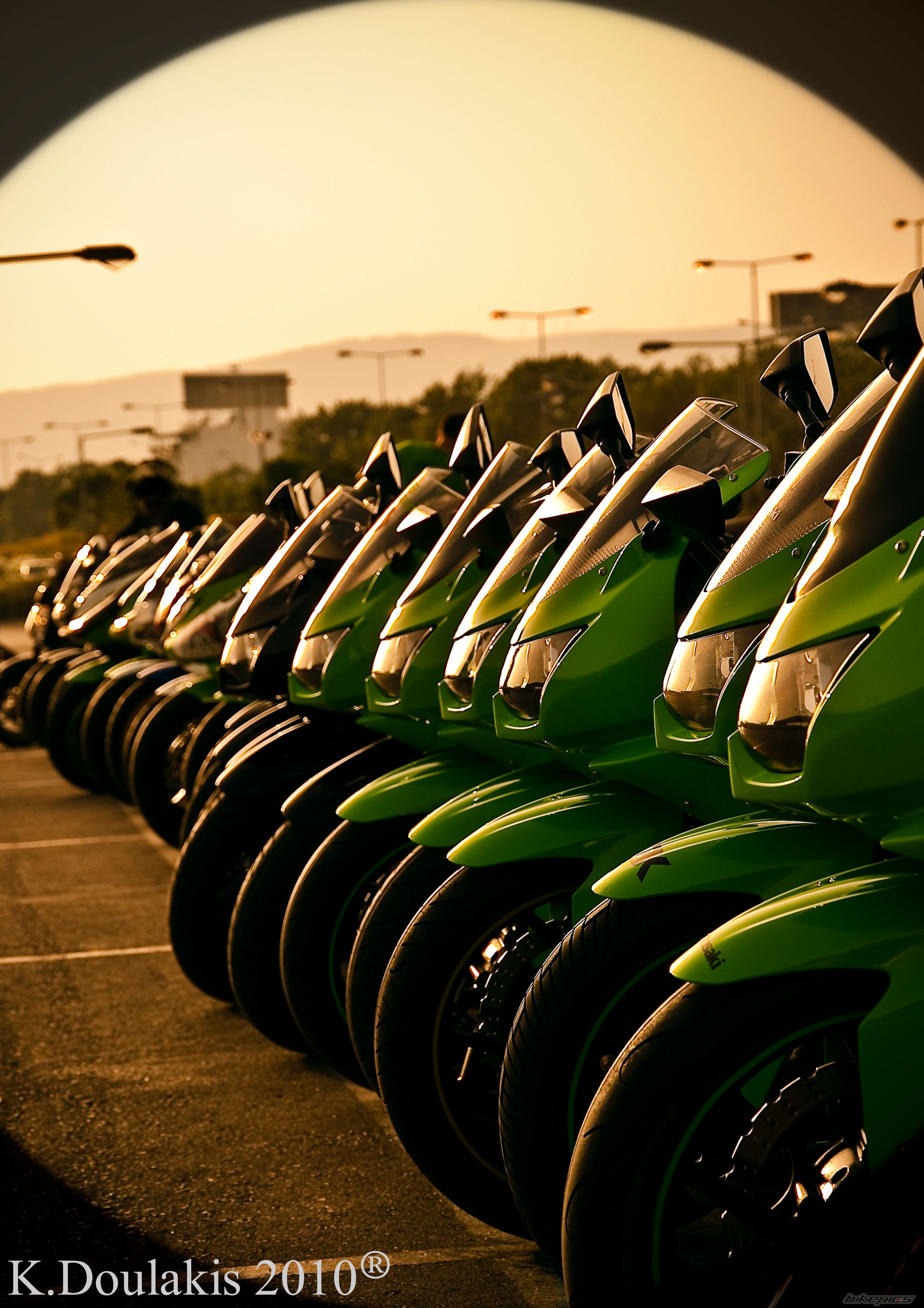 Bike Photo 1999940