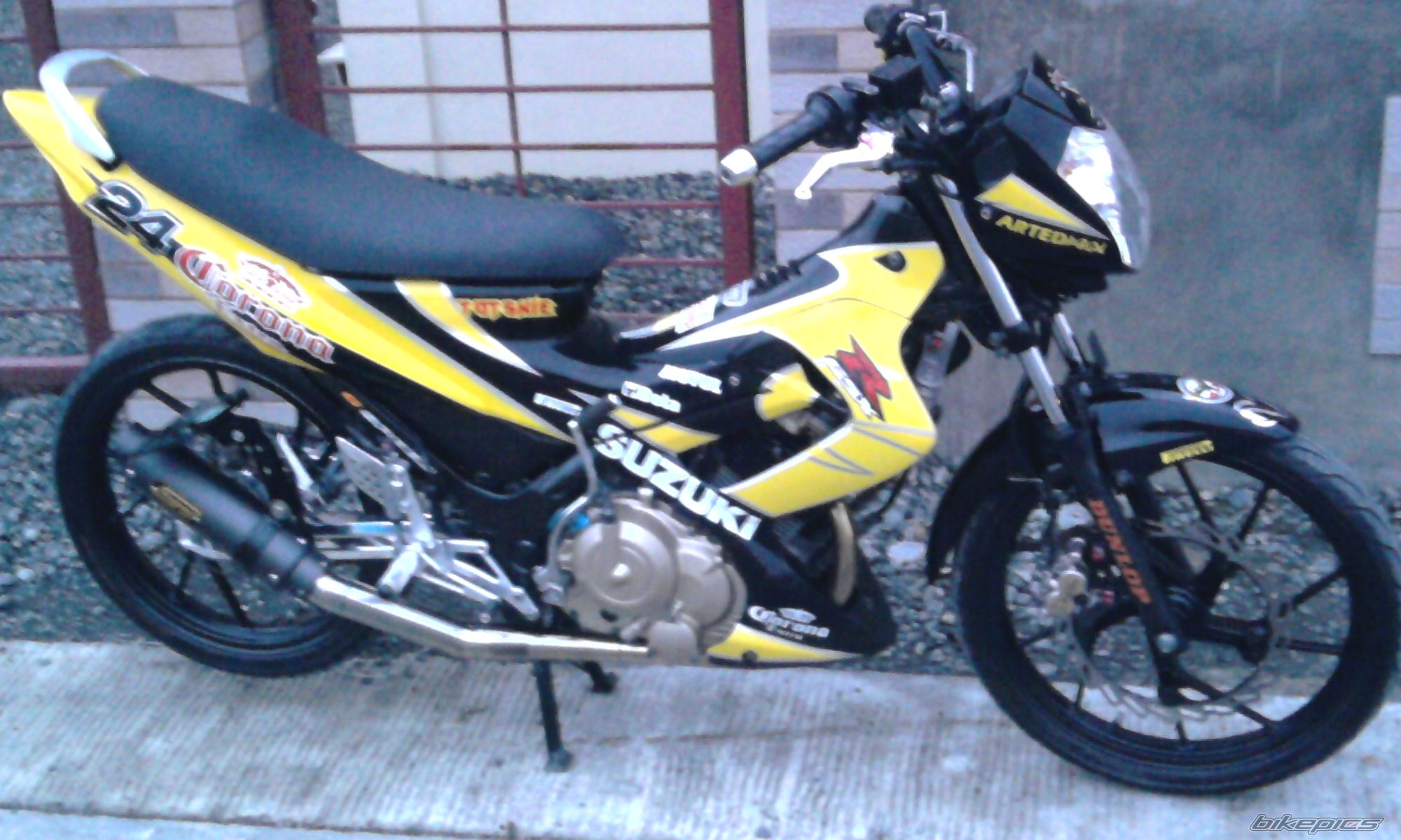 Photo 2000583