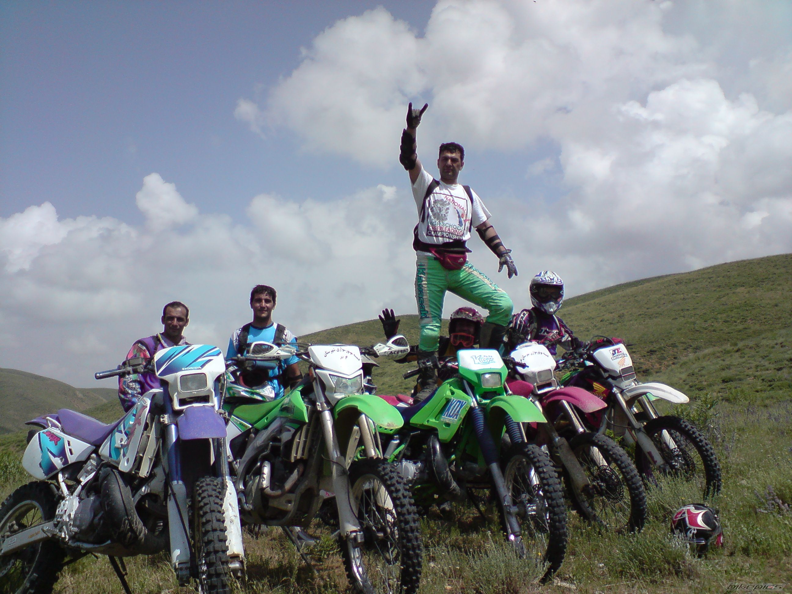 Photo 2001000