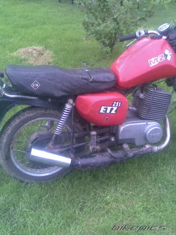 Photo 2001071