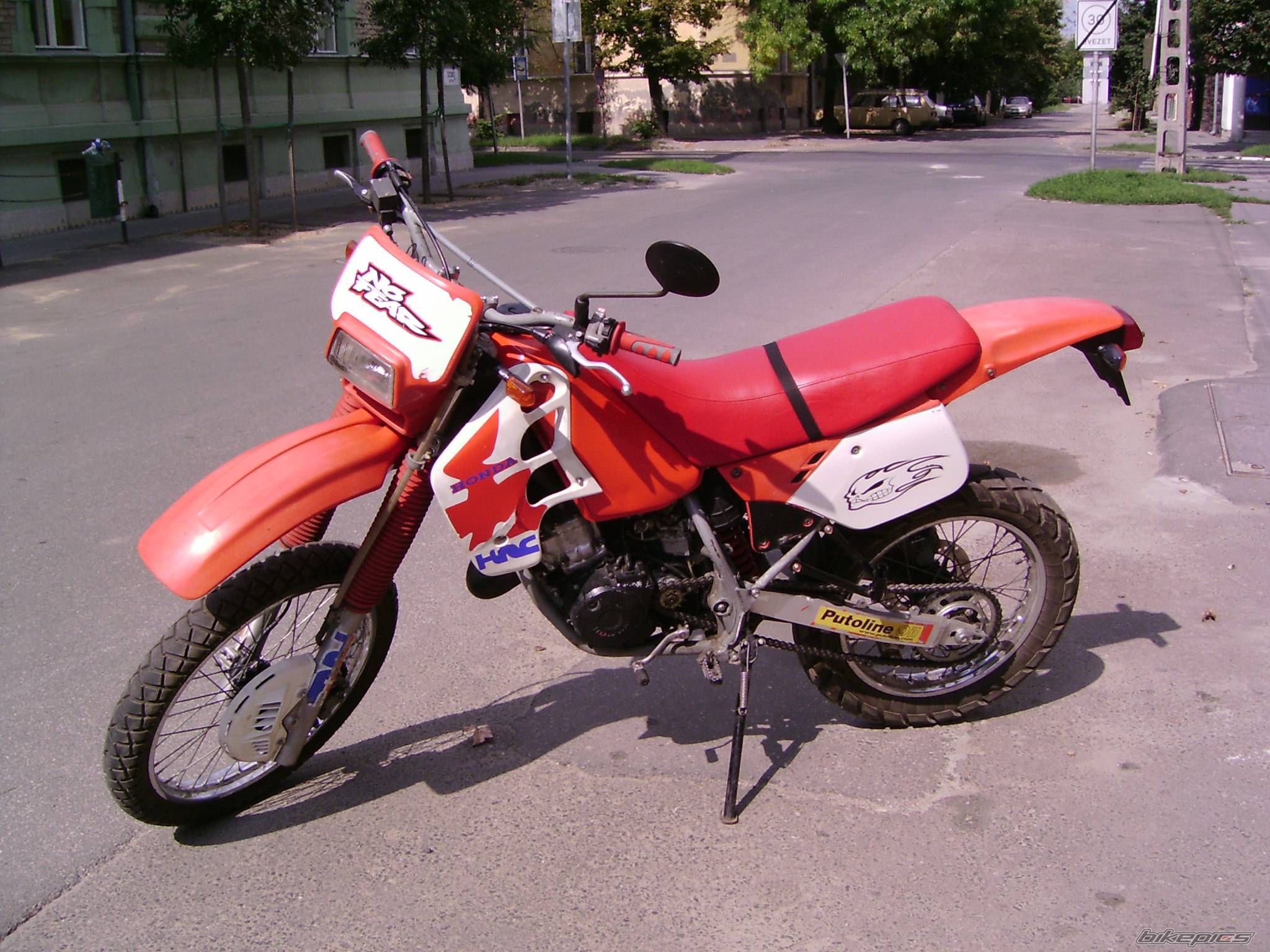 Photo 200125