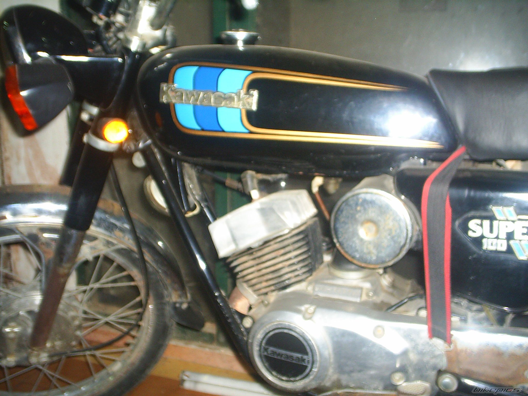 Photo 2001345